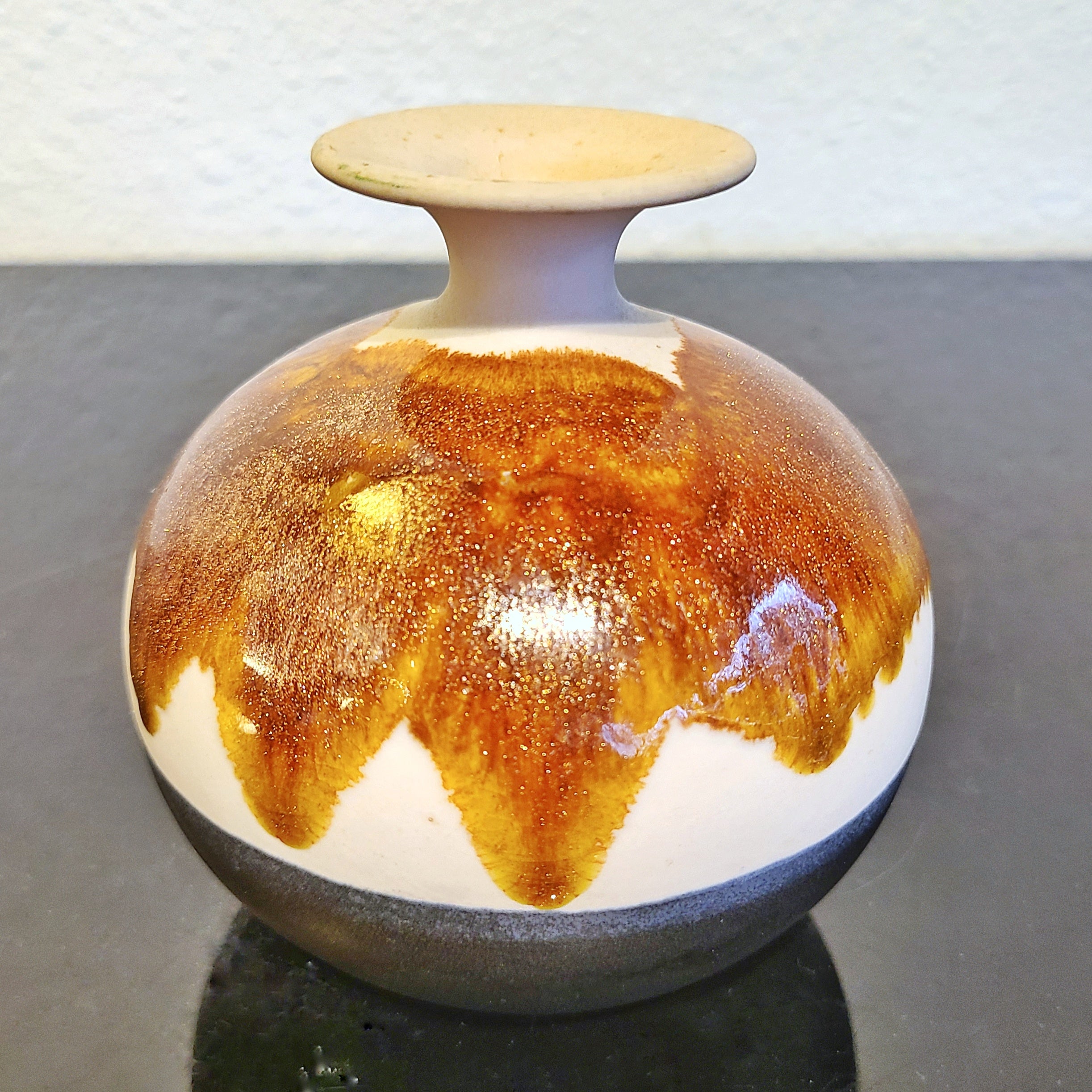 RENÉE NEUE BUD VASE FOR HUTSCHENREUTHER