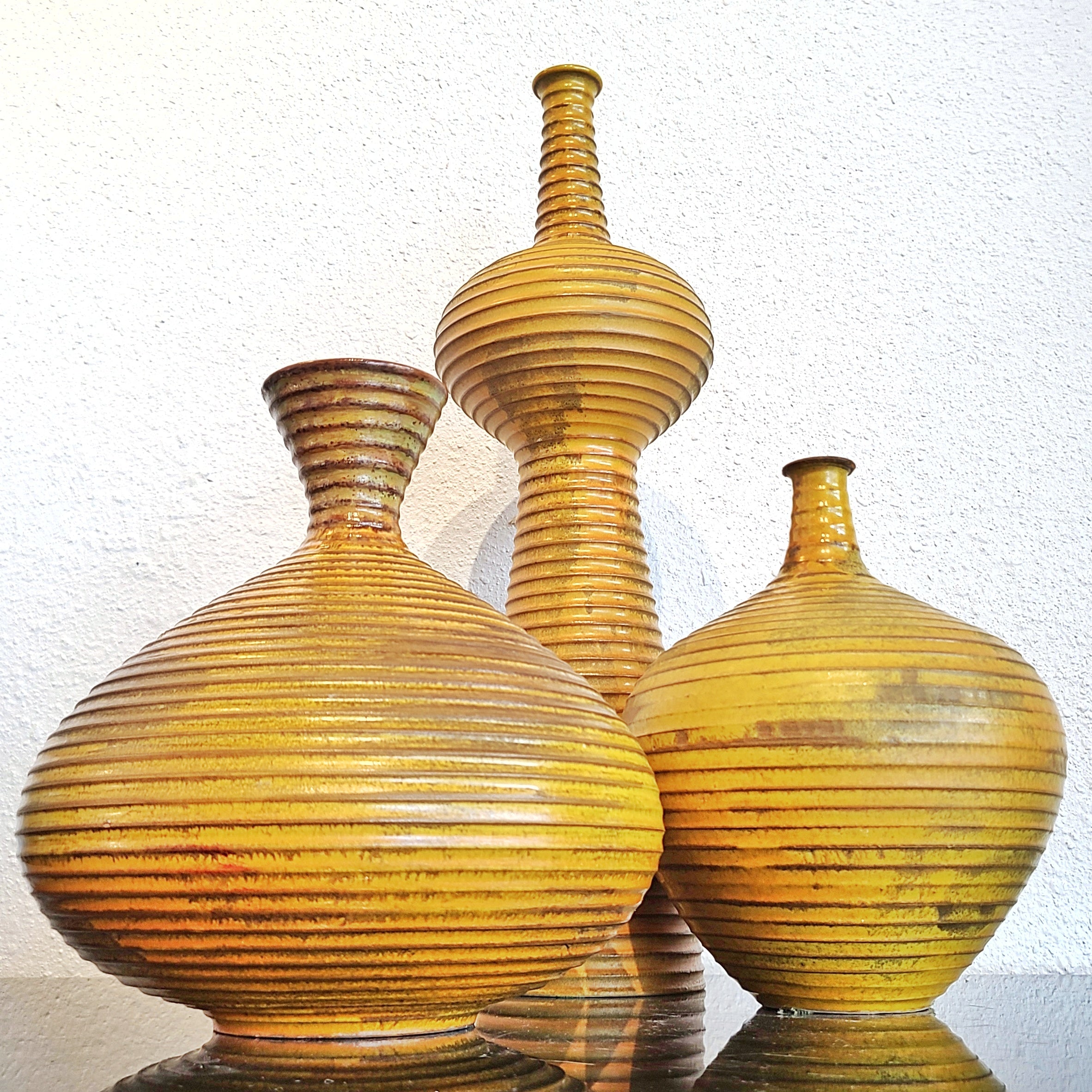 CONICAL VASE WITH BULB AND RIDGES BY ALVINO BAGNI