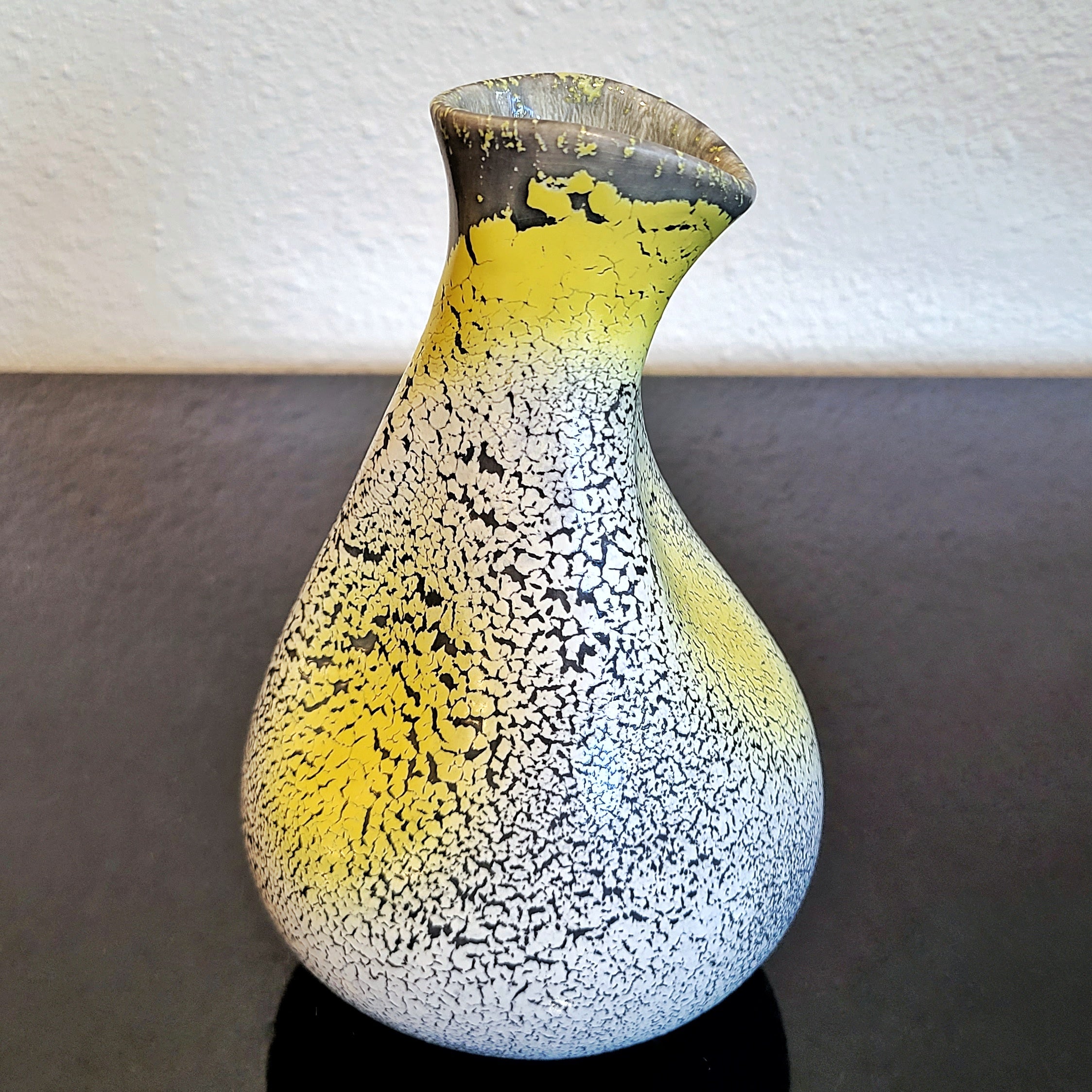 ELFI STADLER ‘CAPRI’ VASE Nr. 4714 FOR SCHRAMBERG MAJOLIKA