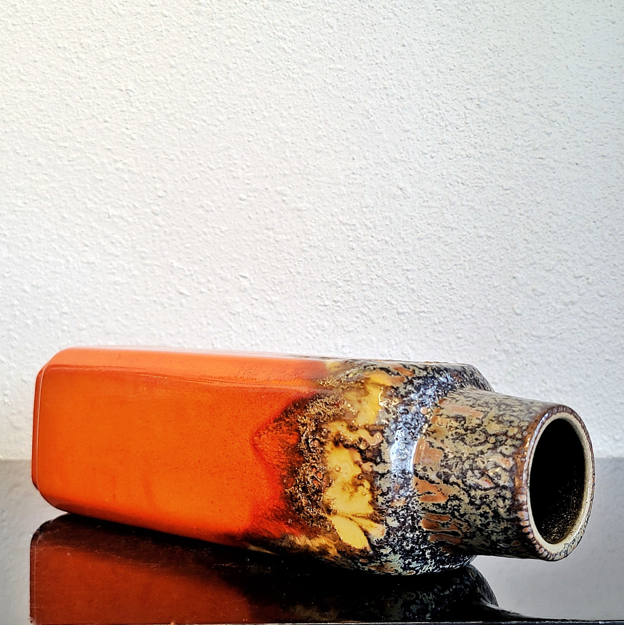 PERSIMMON-ORANGE Ü-KERAMIK FAT LAVA VASE Nr. 1438/30