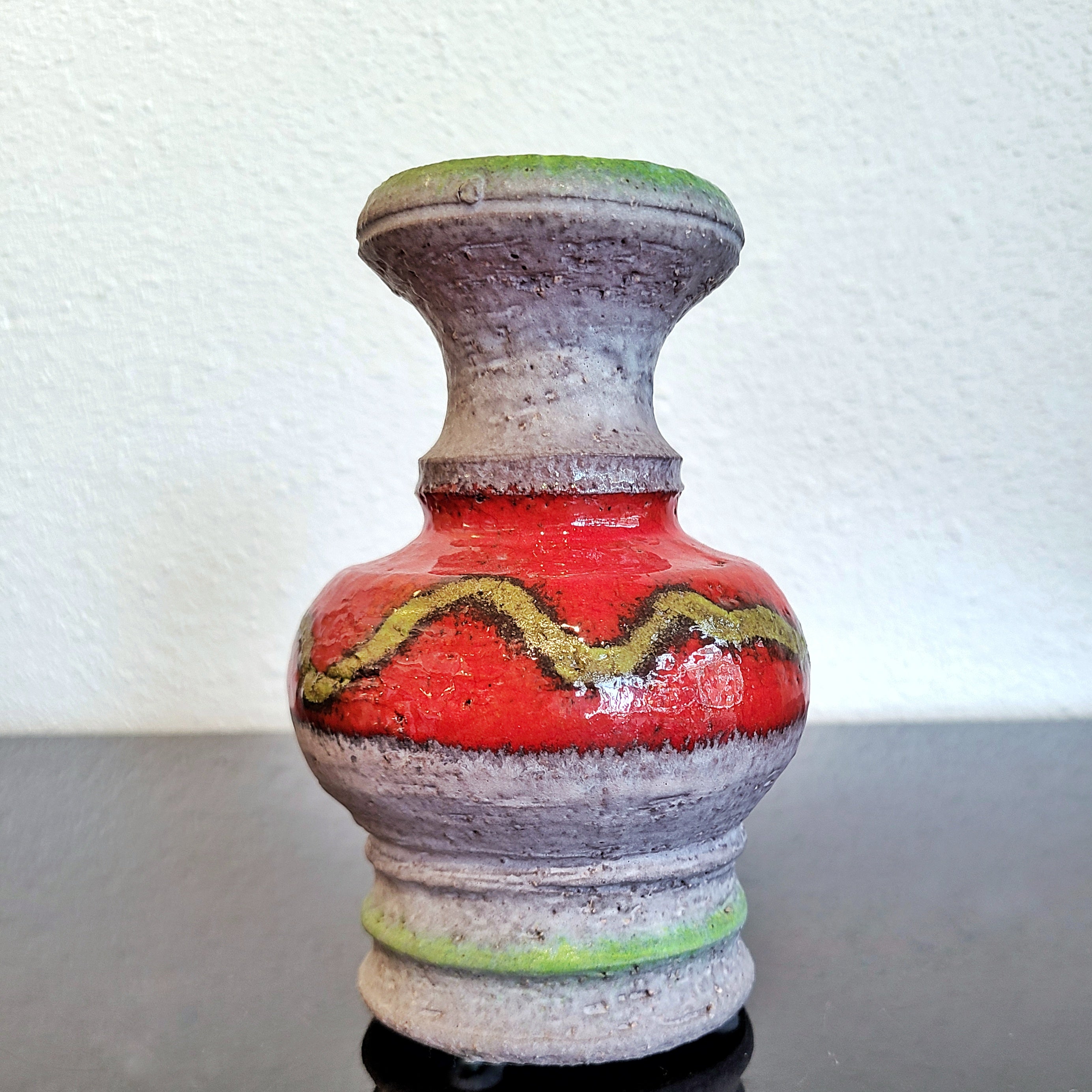 RED AND GREEN Ü-KERAMIK ‘STUDIO LINE’ VASE