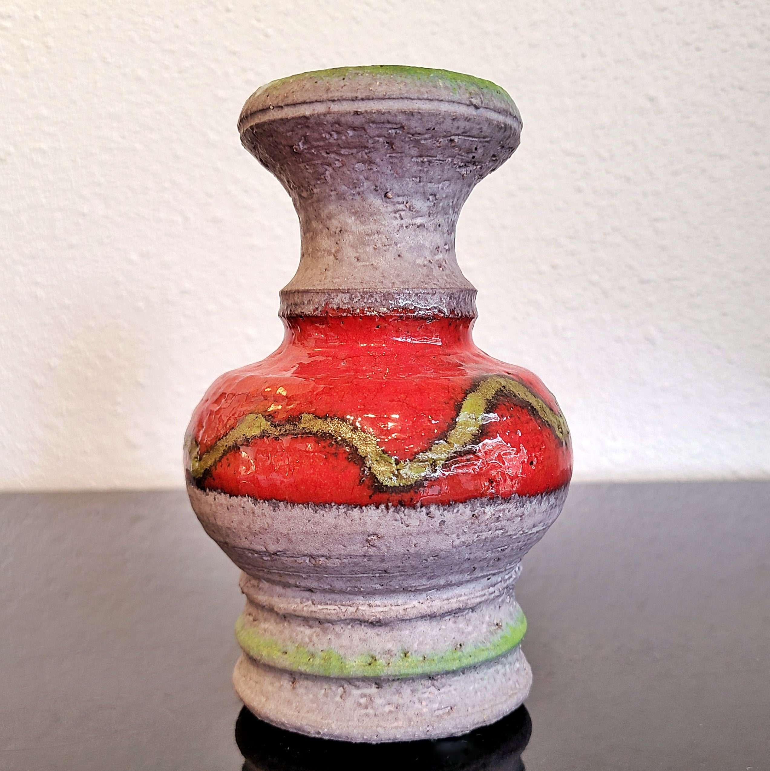 RED AND GREEN Ü-KERAMIK ‘STUDIO LINE’ VASE