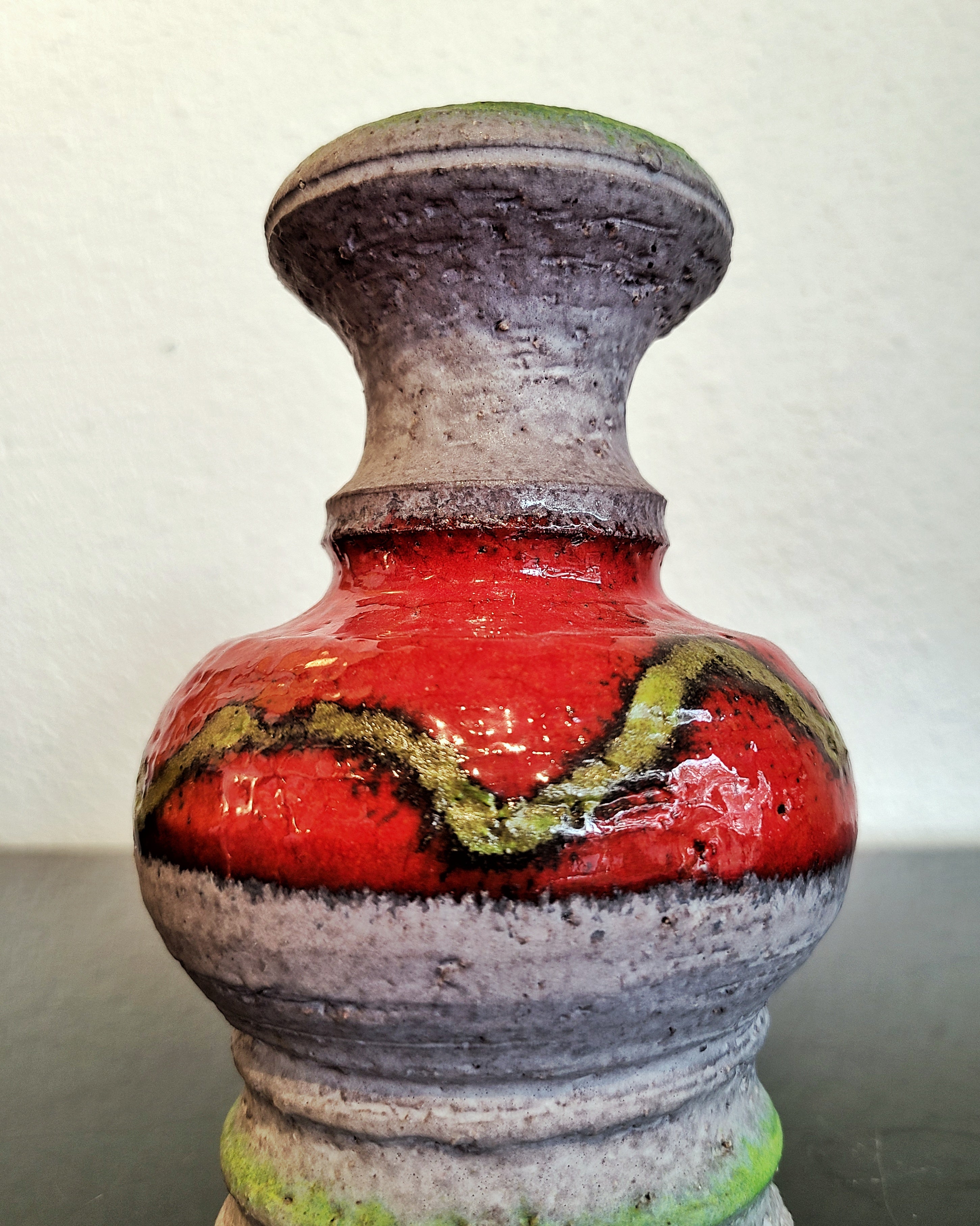 RED AND GREEN Ü-KERAMIK ‘STUDIO LINE’ VASE