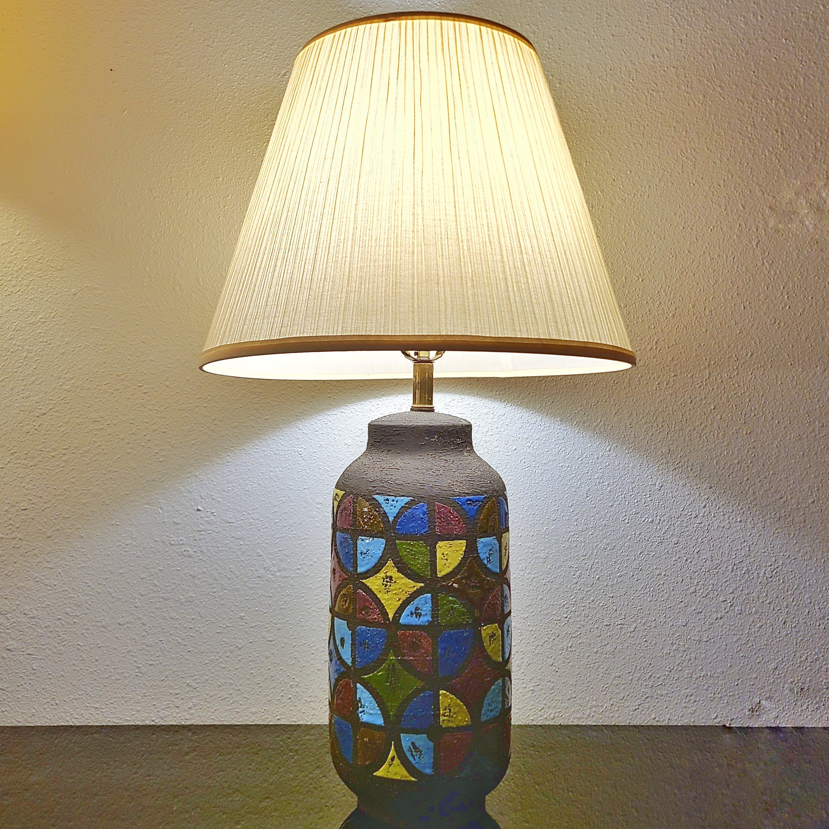 HAND-THROWN ALVINO BAGNI TABLE LAMP