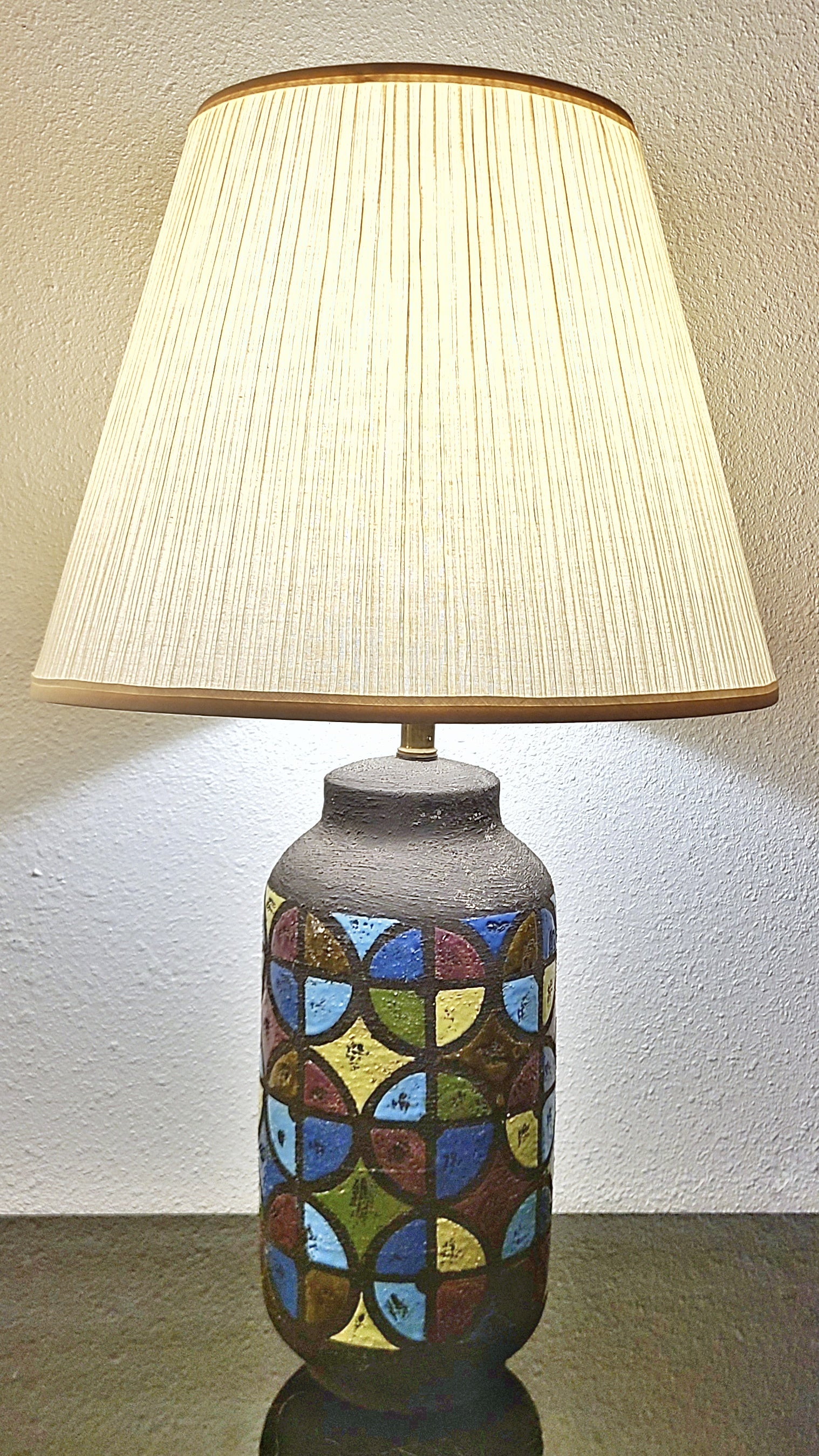 HAND-THROWN ALVINO BAGNI TABLE LAMP