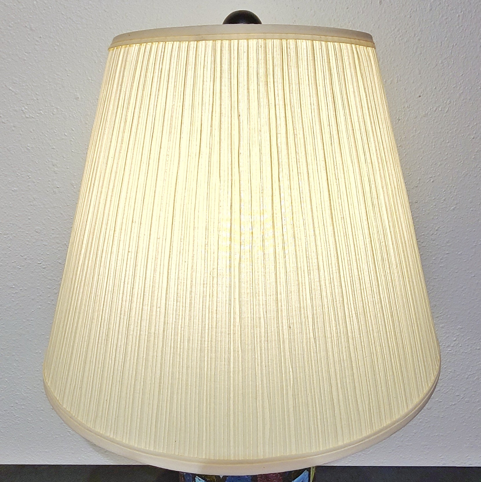 HAND-THROWN ALVINO BAGNI TABLE LAMP