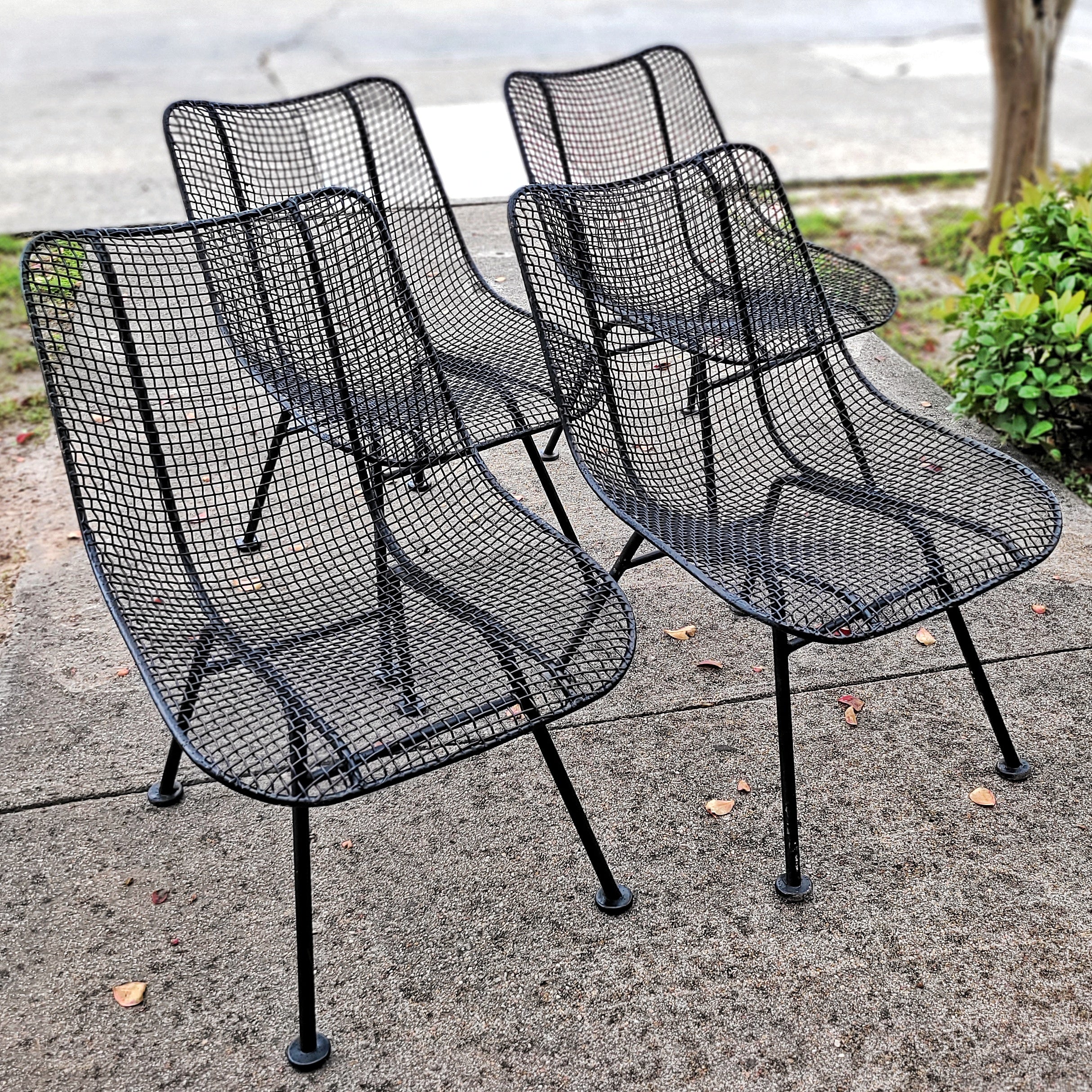 LOW ‘SCULPTURA’ SIDE CHAIRS BY RUSSEL WOODARD FOR WOODARD FURNITURE