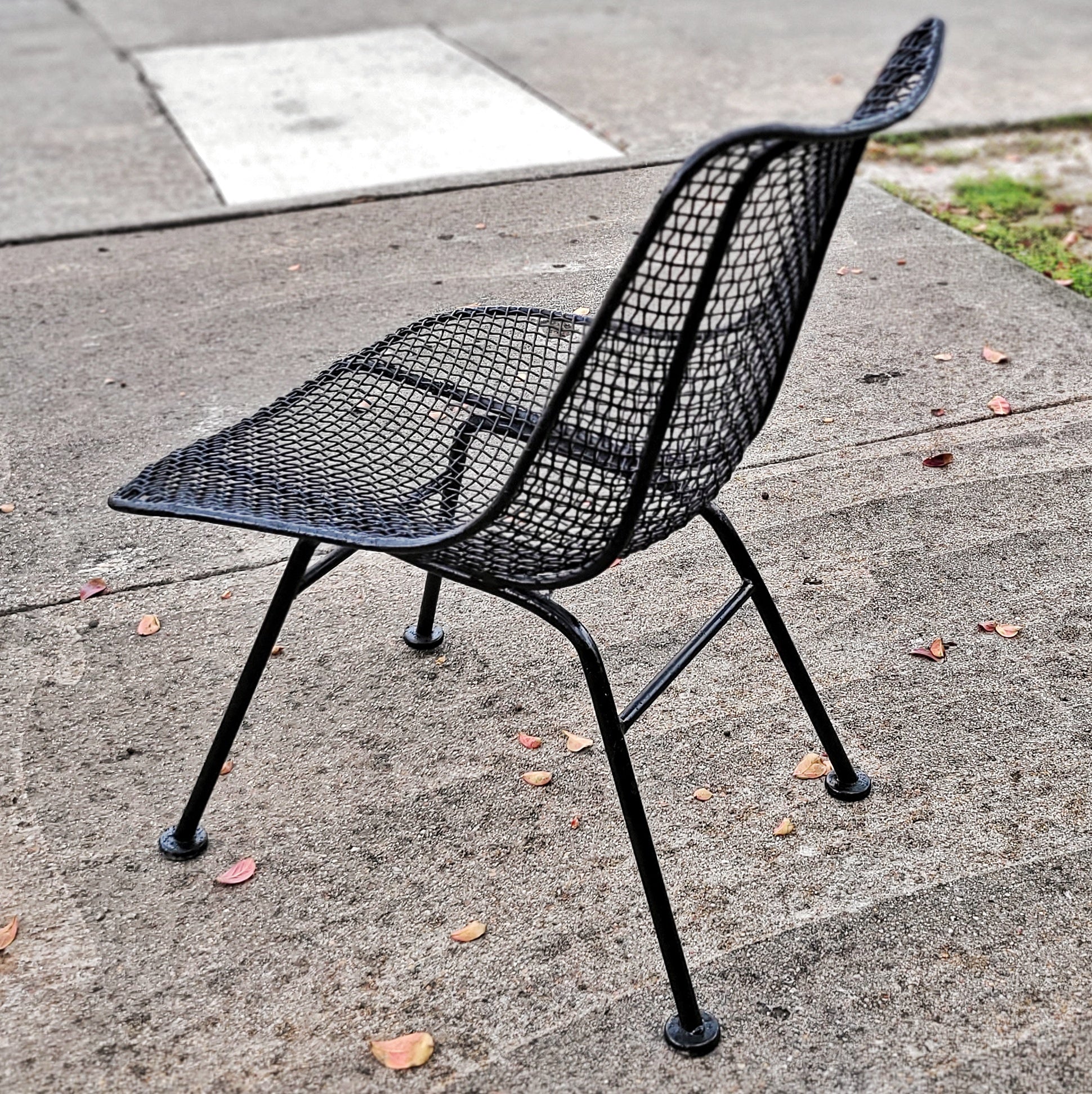 LOW ‘SCULPTURA’ SIDE CHAIRS BY RUSSEL WOODARD FOR WOODARD FURNITURE
