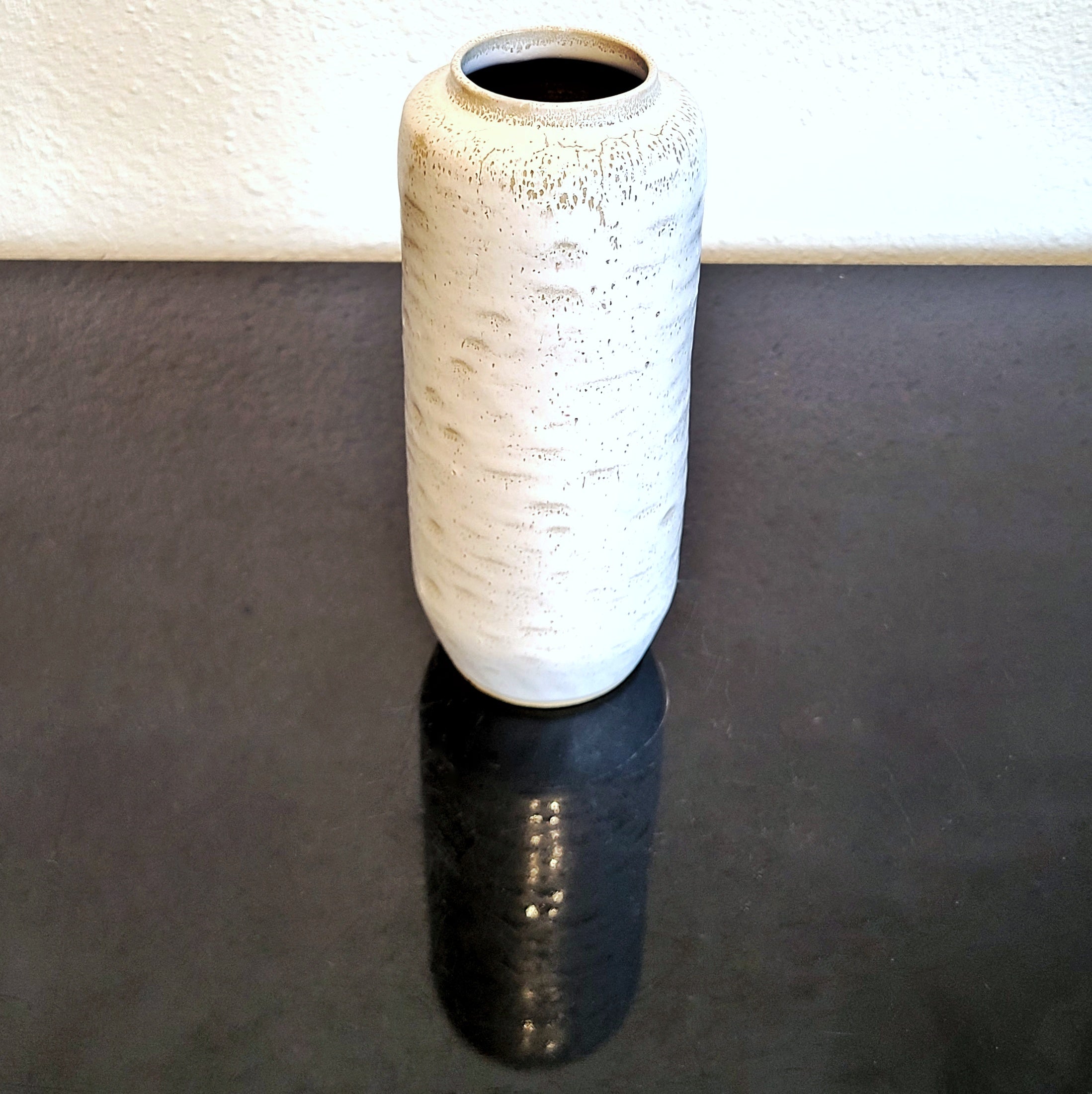 ALBERT KIESSLING CYLINDRICAL STUDIO VASE (GDR)