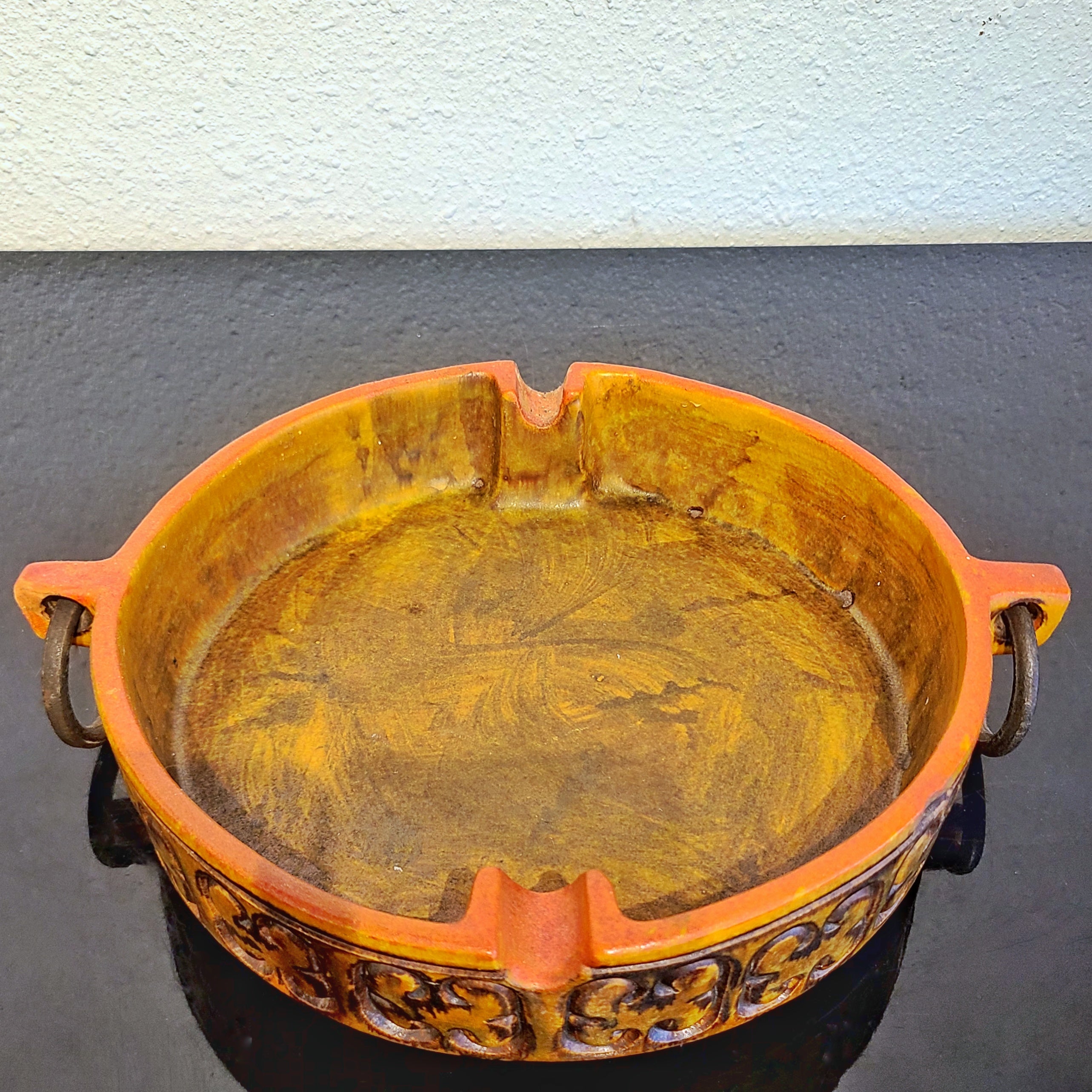 BORGINI ASHTRAY WITH IRON RINGS BY BAGNI CERAMICHE FOR RAYMOR