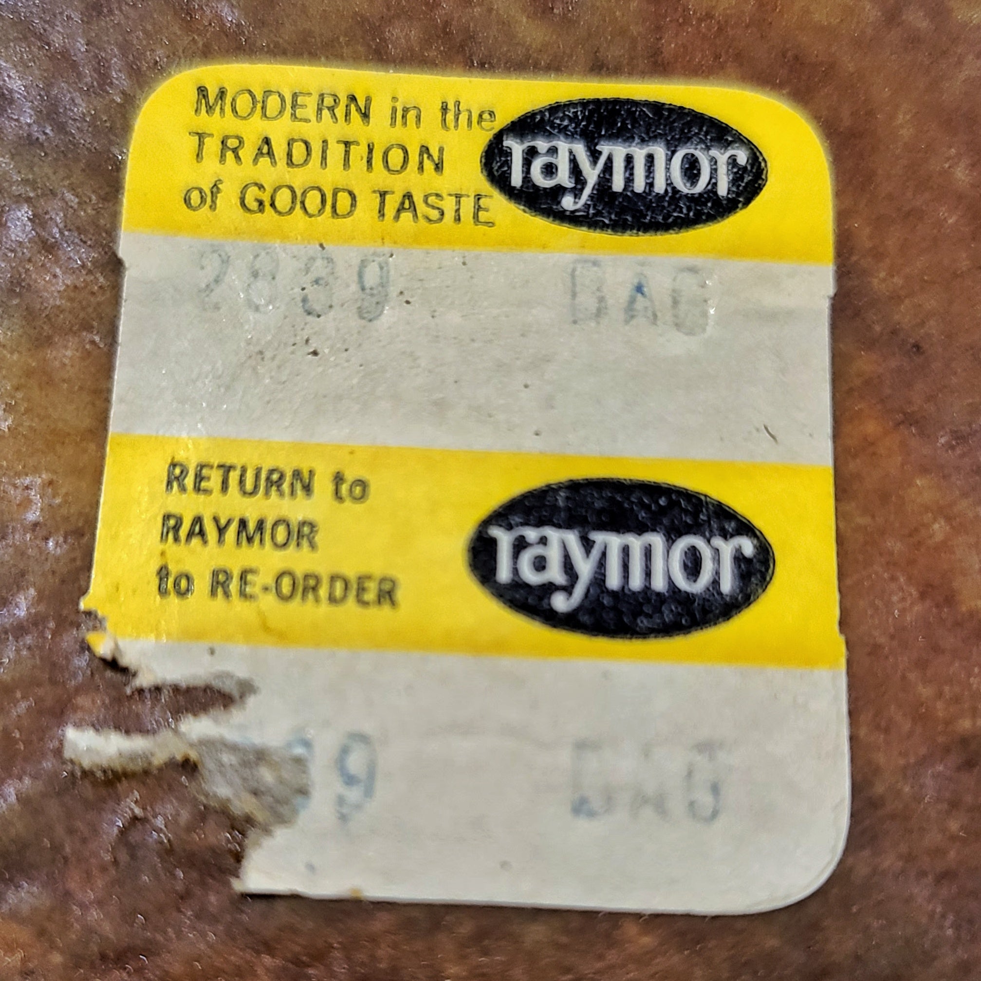 BORGINI ASHTRAY WITH IRON RINGS BY BAGNI CERAMICHE FOR RAYMOR