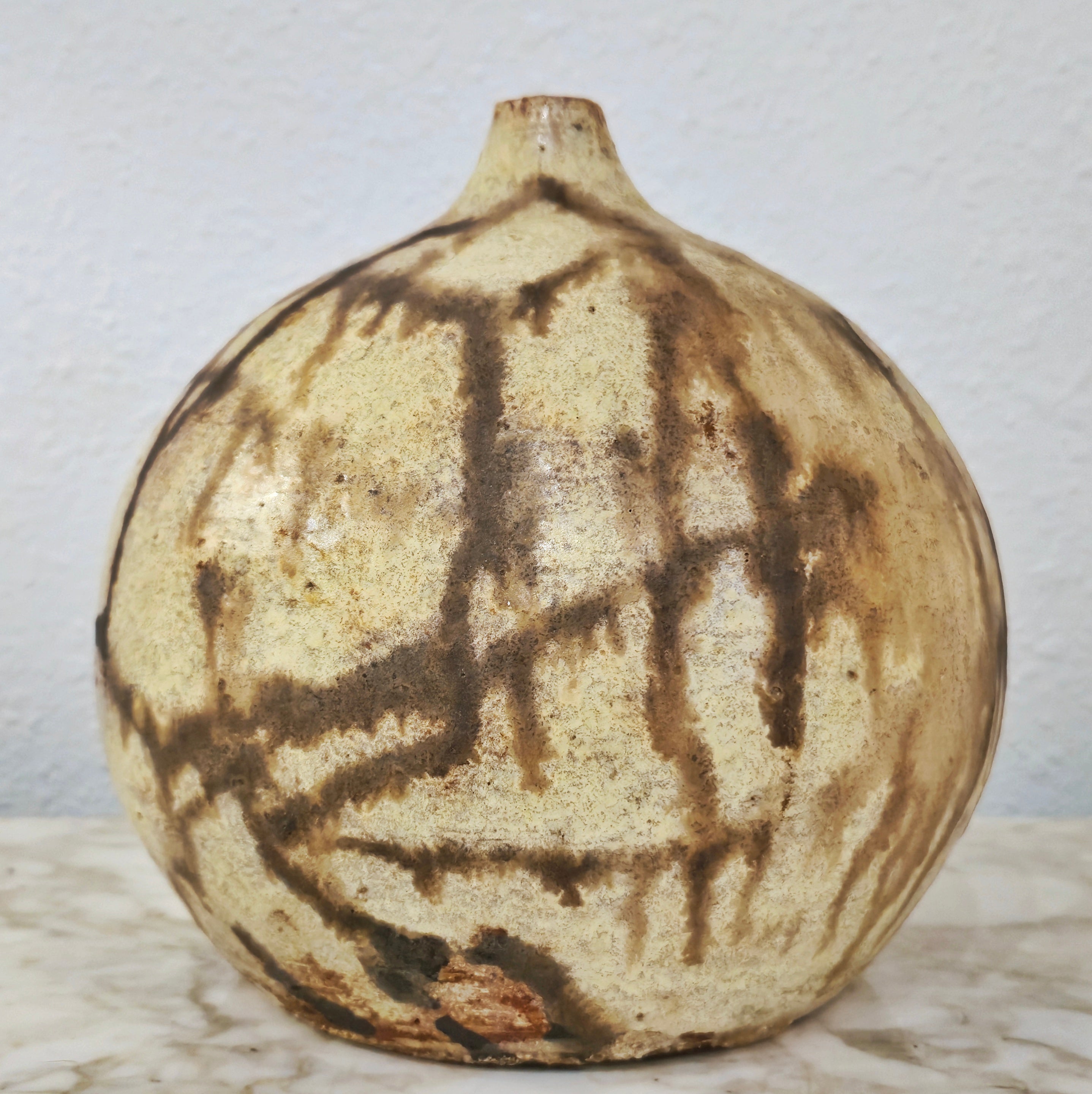 EARLY GERHARD LIEBENTHRON STUDIO POTTERY MOON VASE (1969)