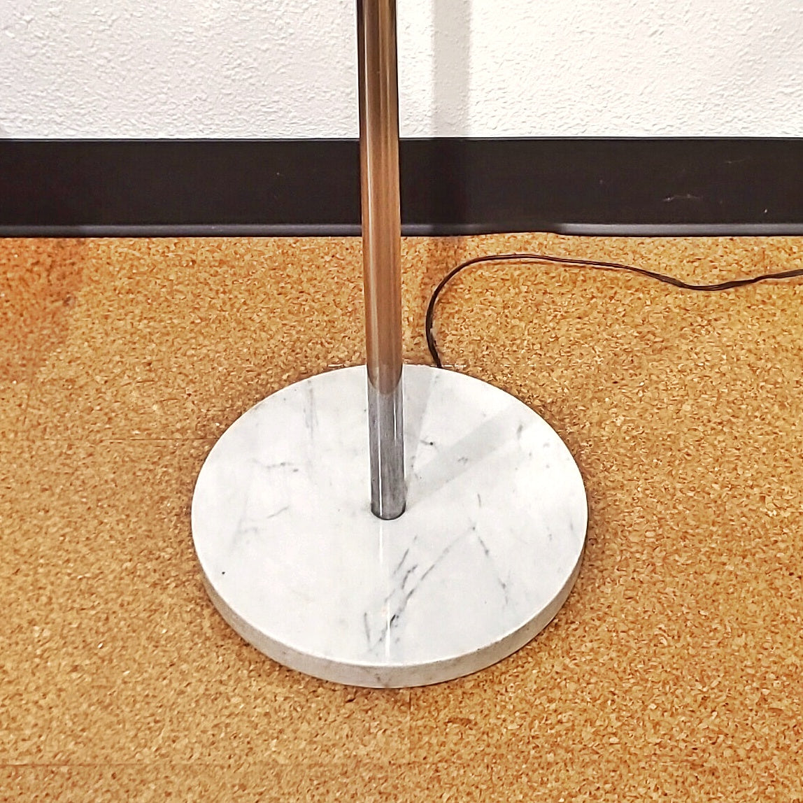 ’70s ITALIAN CHROME DOUBLE-HEADED FLOOR LAMP WITH MARBLE BASE