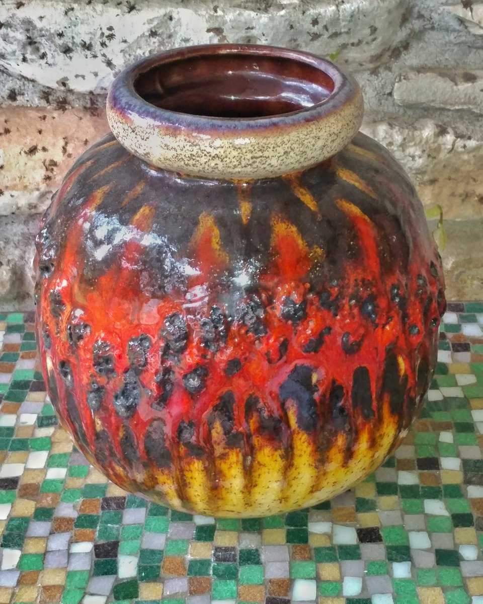 SCHEURICH KERAMIK ‘VULKAN’ CERAMOS BALL VASE Nr. 284/19