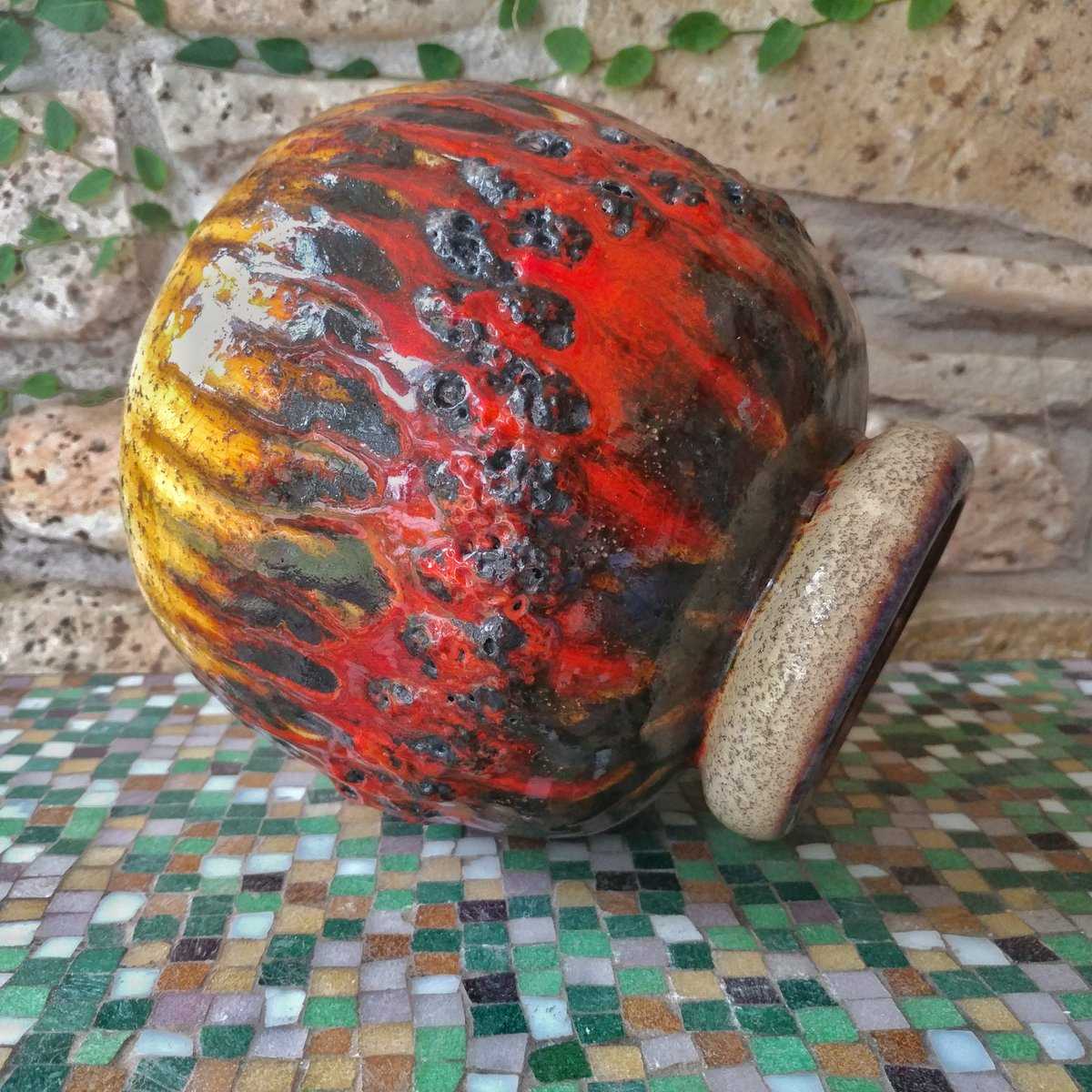 SCHEURICH KERAMIK ‘VULKAN’ CERAMOS BALL VASE Nr. 284/19