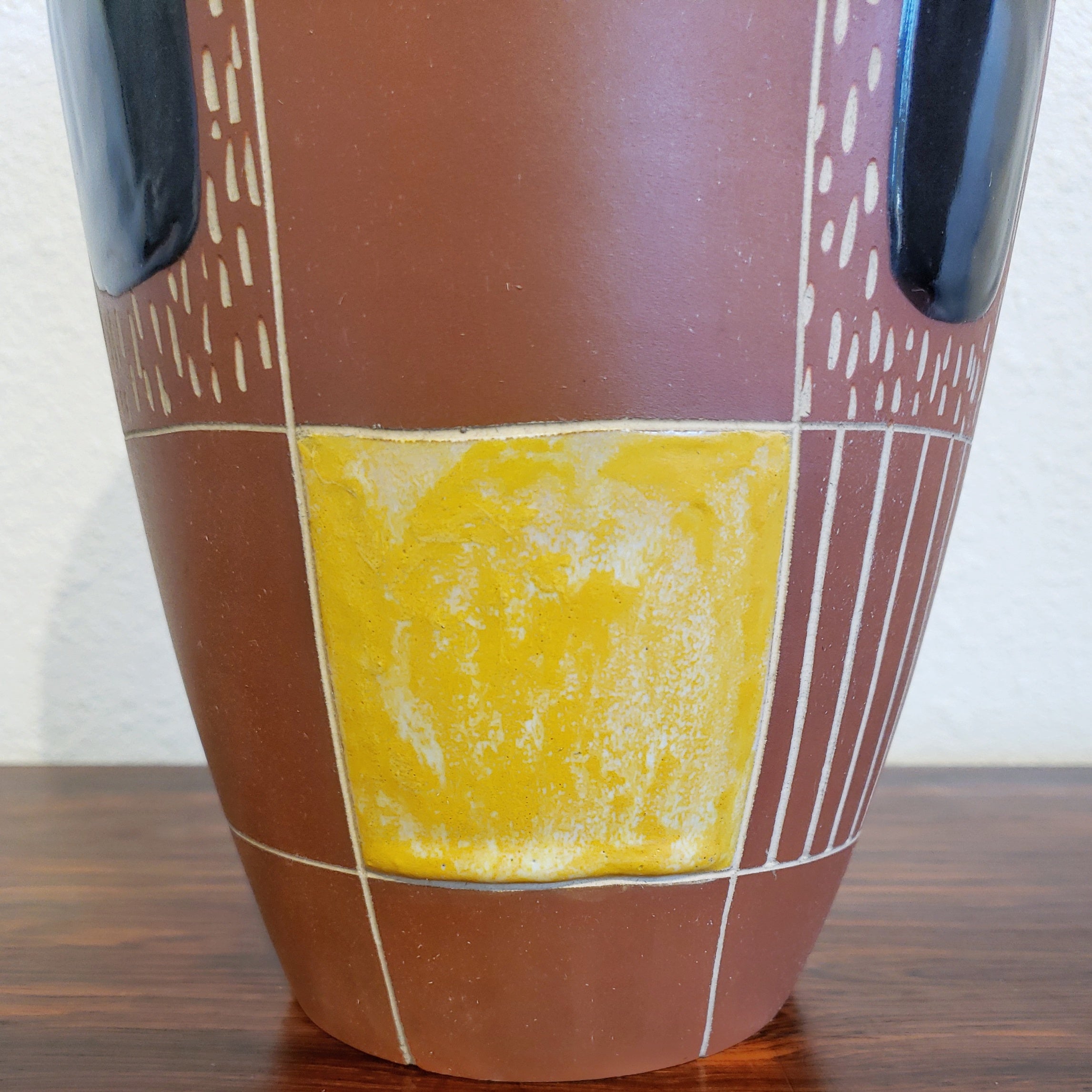 BODO MANS ‘KUBA’ VASE 2001/30 FOR MAREI KERAMIK (RARE)