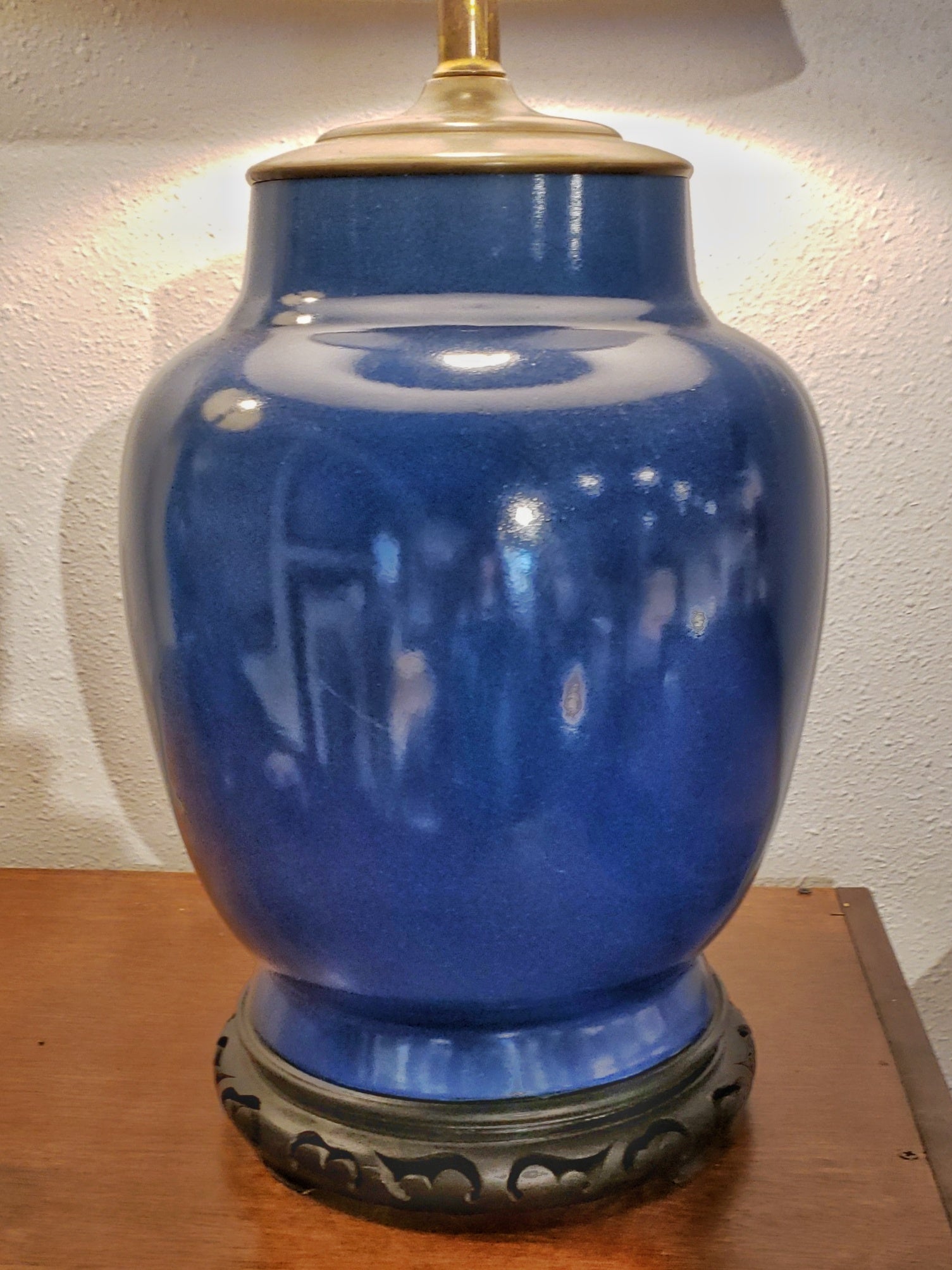 BLUE CERAMIC HOLLYWOOD REGENCY GINGER JAR TABLE LAMP