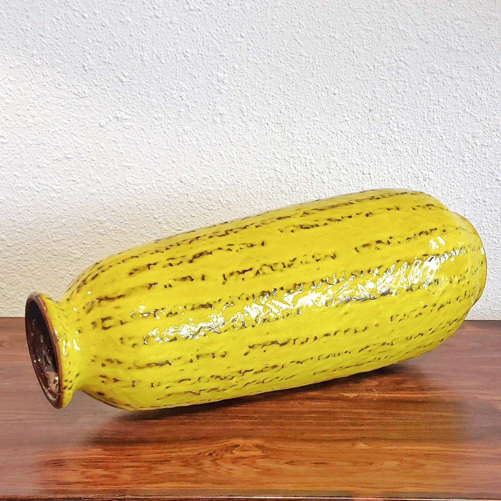 1960s CARSTENS TÖNNIESHOF ‘ATELIER’ SERIES VASE Nr. 112 (46 cm; RARE)