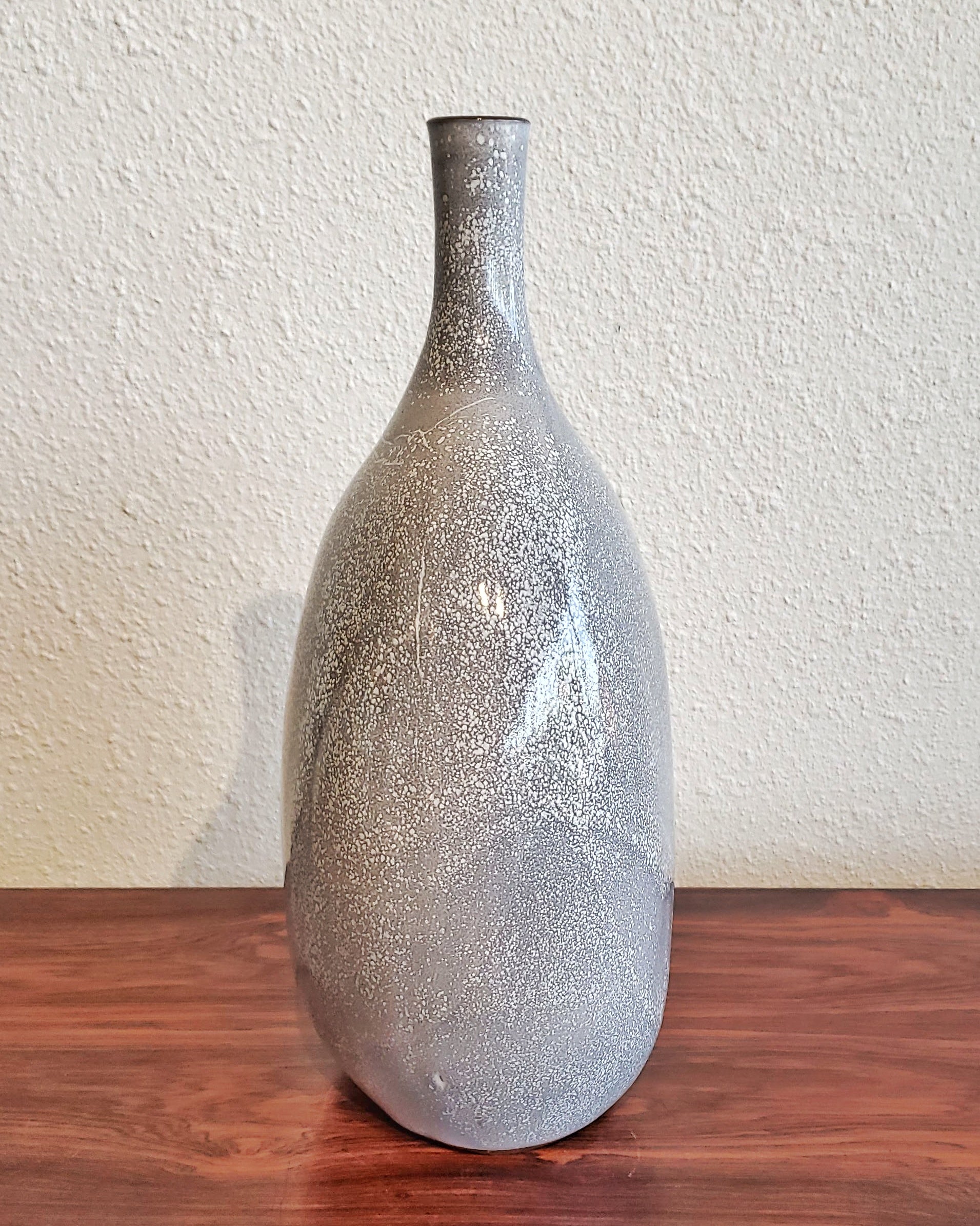 BÜCKING-BÖRNSEN STUDIO BOTTLE VASE