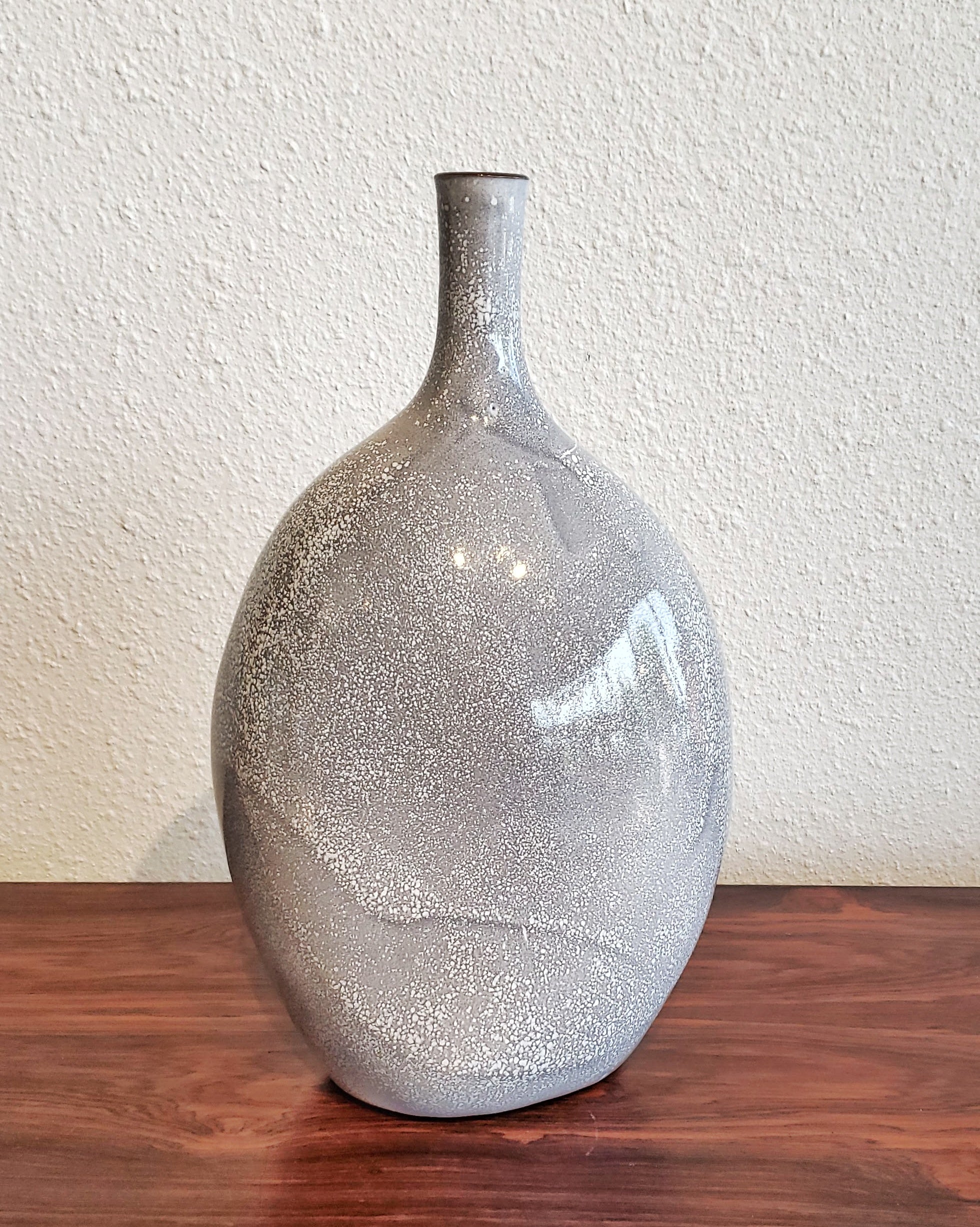 BÜCKING-BÖRNSEN STUDIO BOTTLE VASE