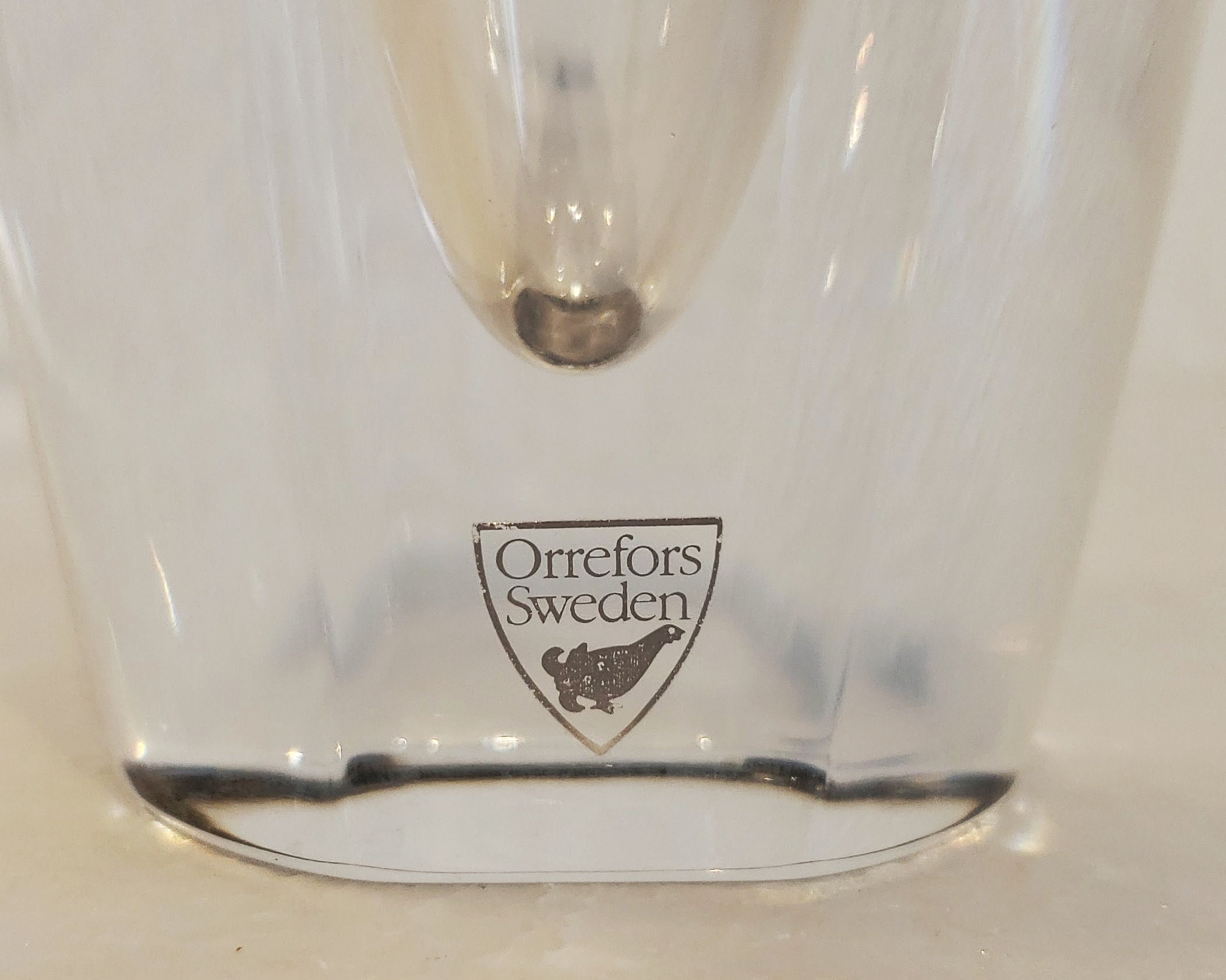 ERIKA LAGERBIELKE ‘MIRROR’ VASE FOR ORREFORS