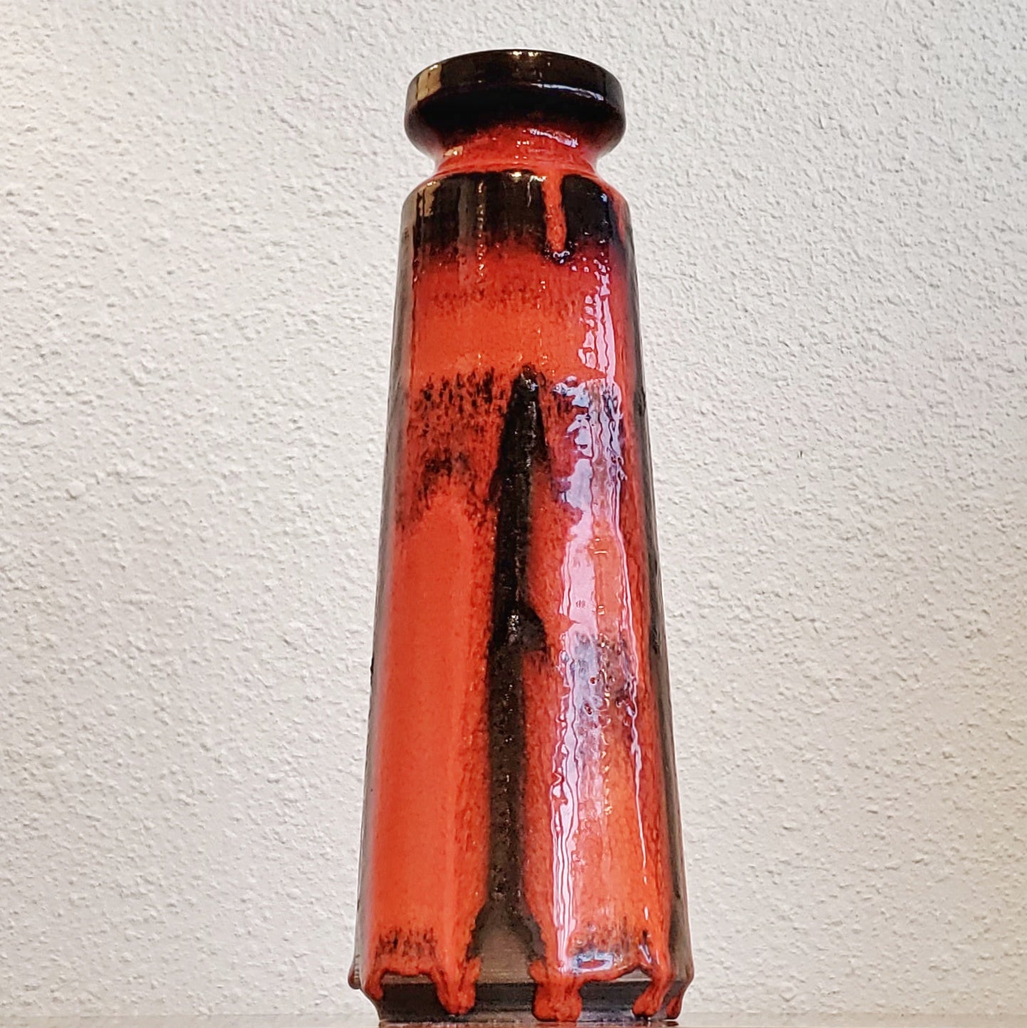 RUSCHA KERAMIK ORANGE AND BLACK ‘COSTA’ DÉCOR VASE Nr. 848/1