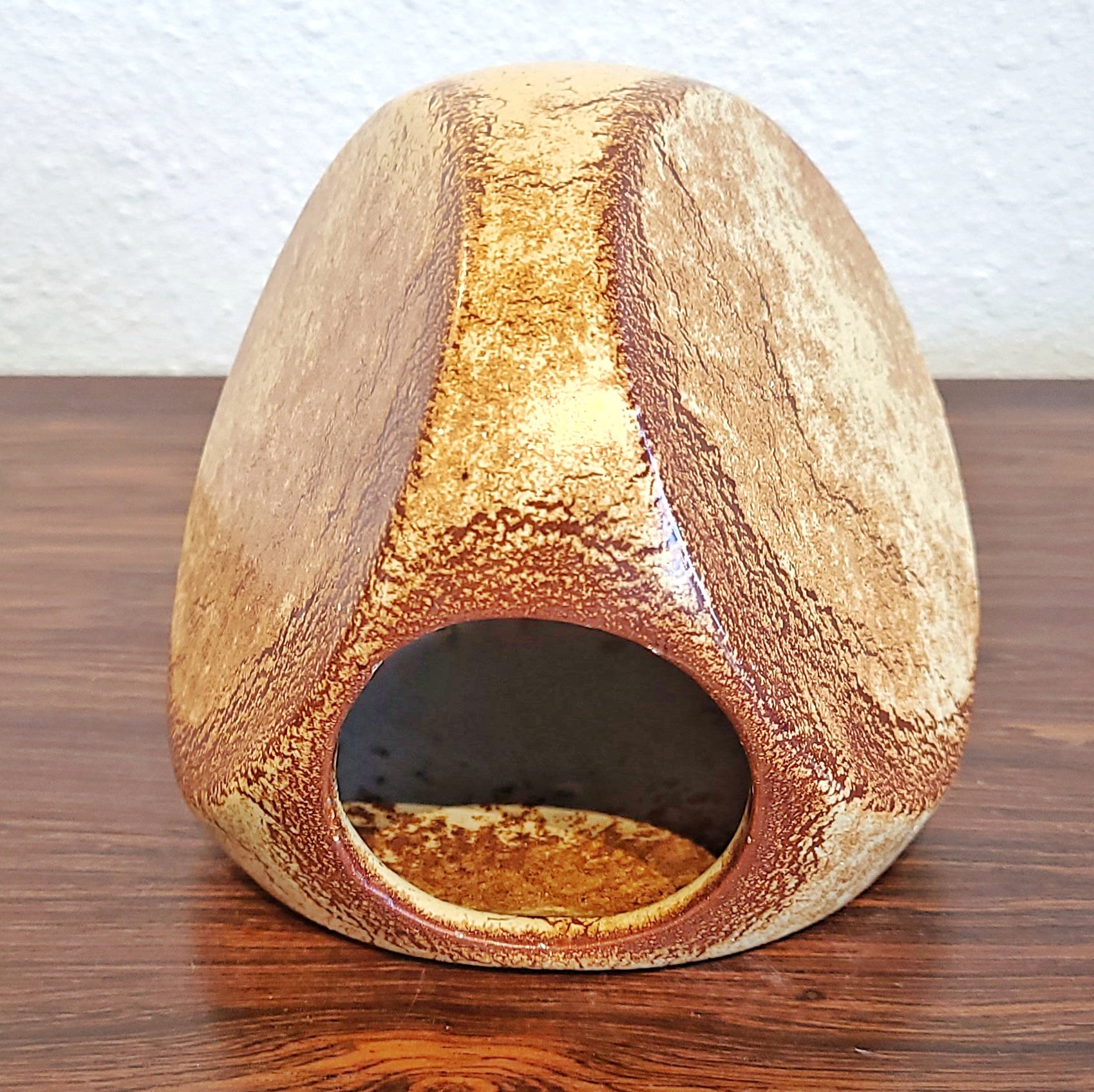 THREE SIDED VASE BY GIOVANNI BERTONCELLO