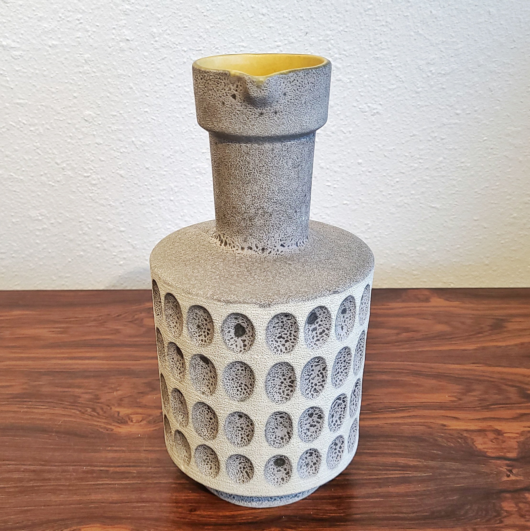 Ü-KERAMIK (ÜBELACKER) COINSPOT JUG VASE Nr. 1527/26