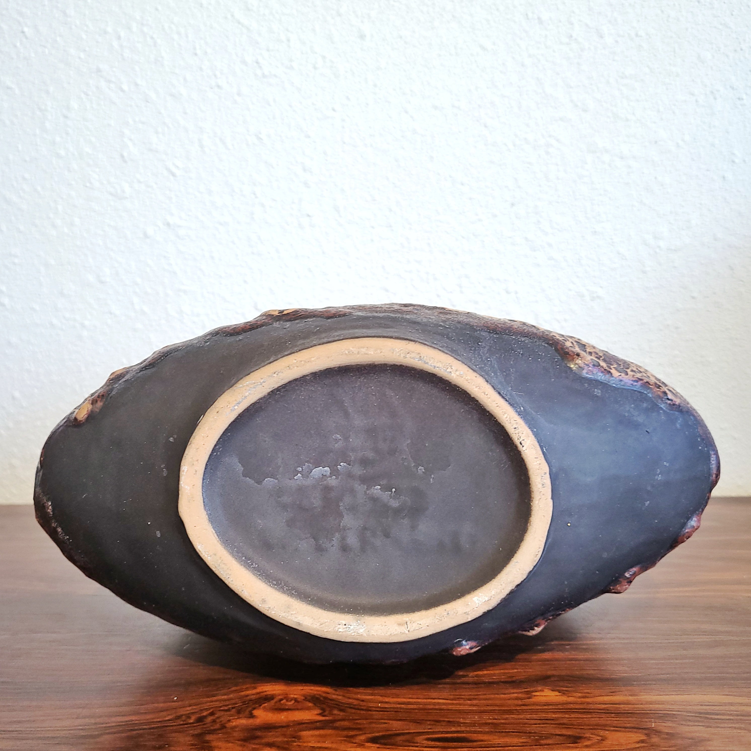 LARGE CARSTENS ‘ATELIER’ SERIES SHOULDER VASE Nr. 0870/30