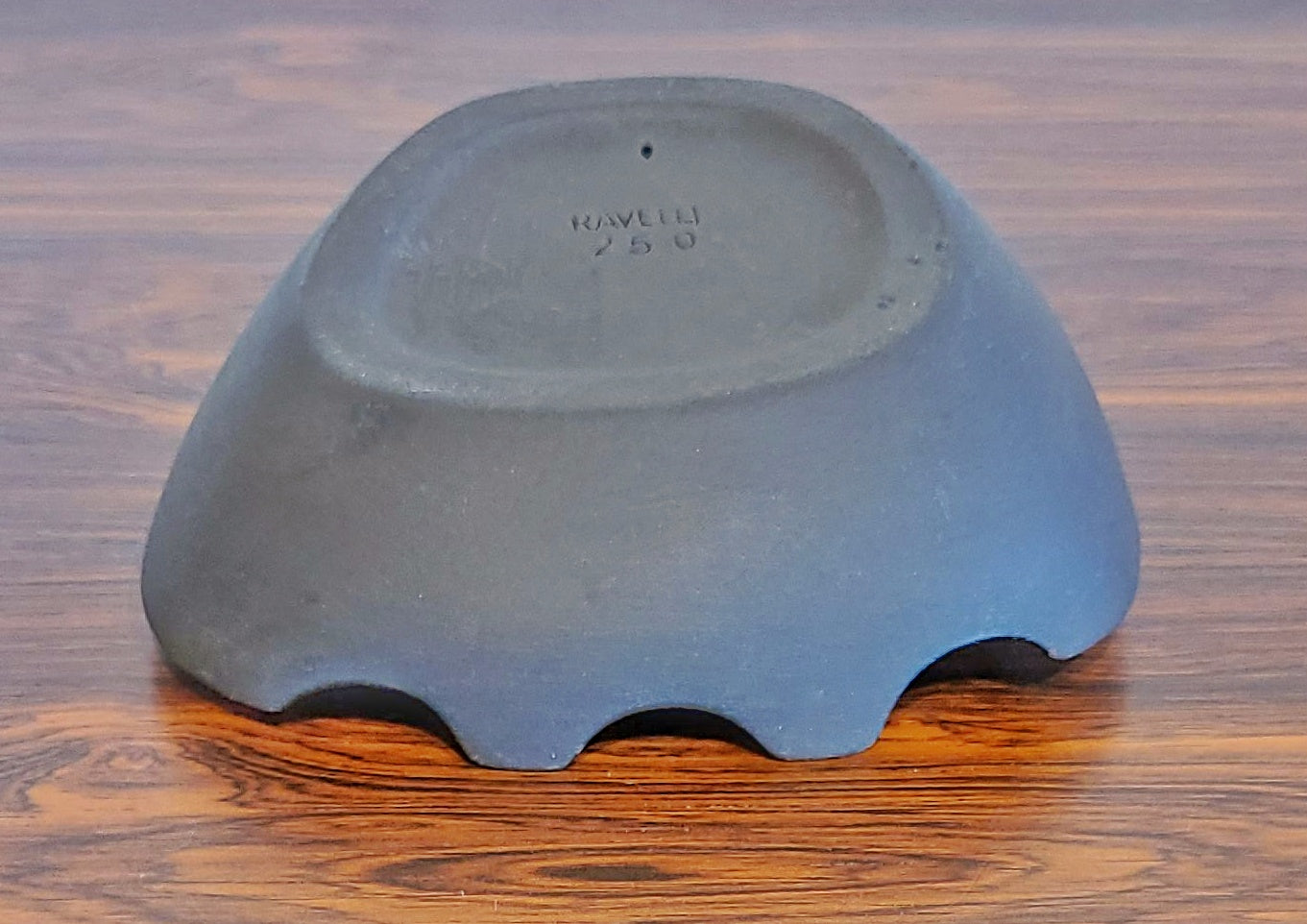 JAAP RAVELLI ‘BLACK & WHITE’ DÉCOR “BEAR PAW” ASHTRAY/TRINKET DISH Nr. 250