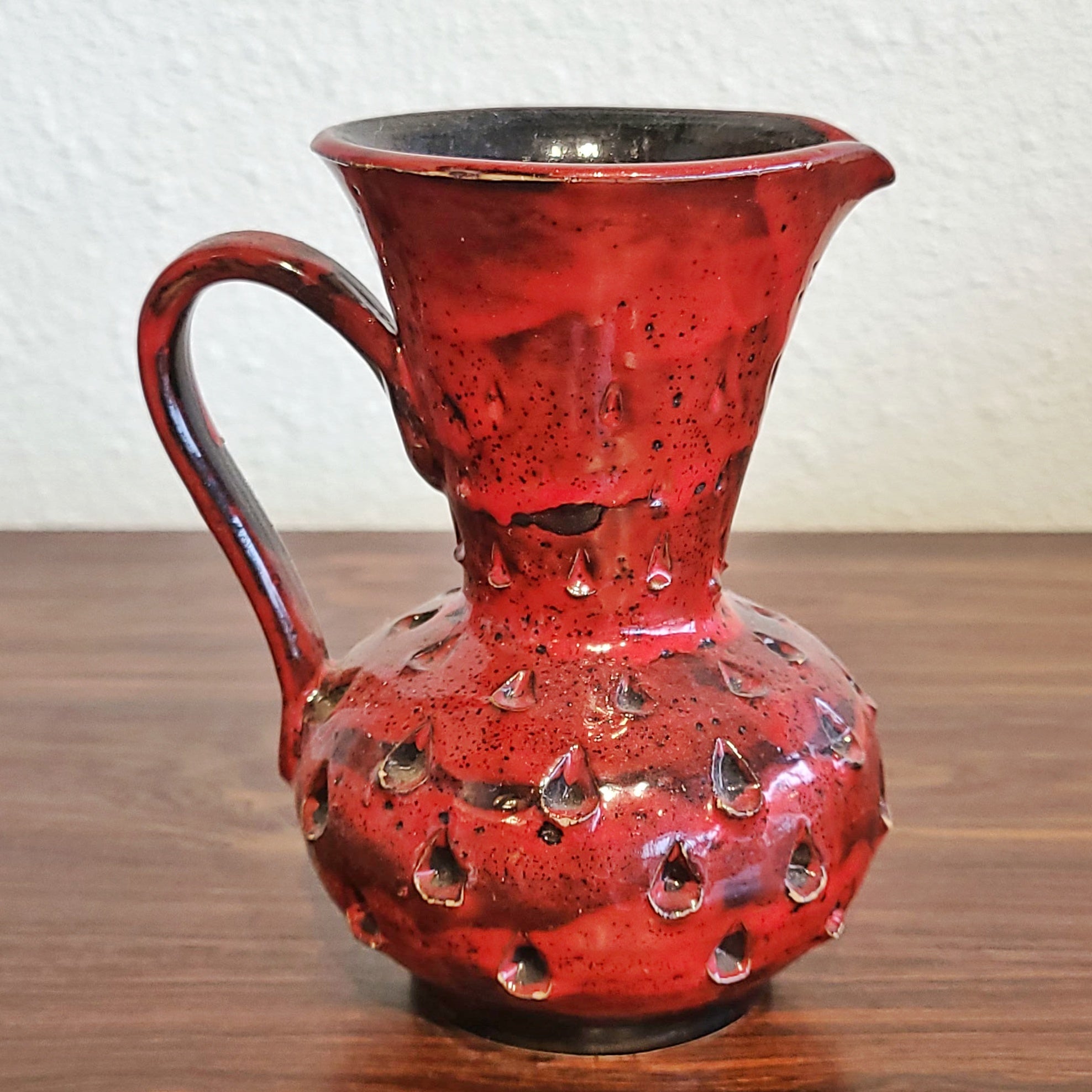 RED ITALIAN ‘COMO’ DÉCOR PITCHER VASE (HANDMADE)