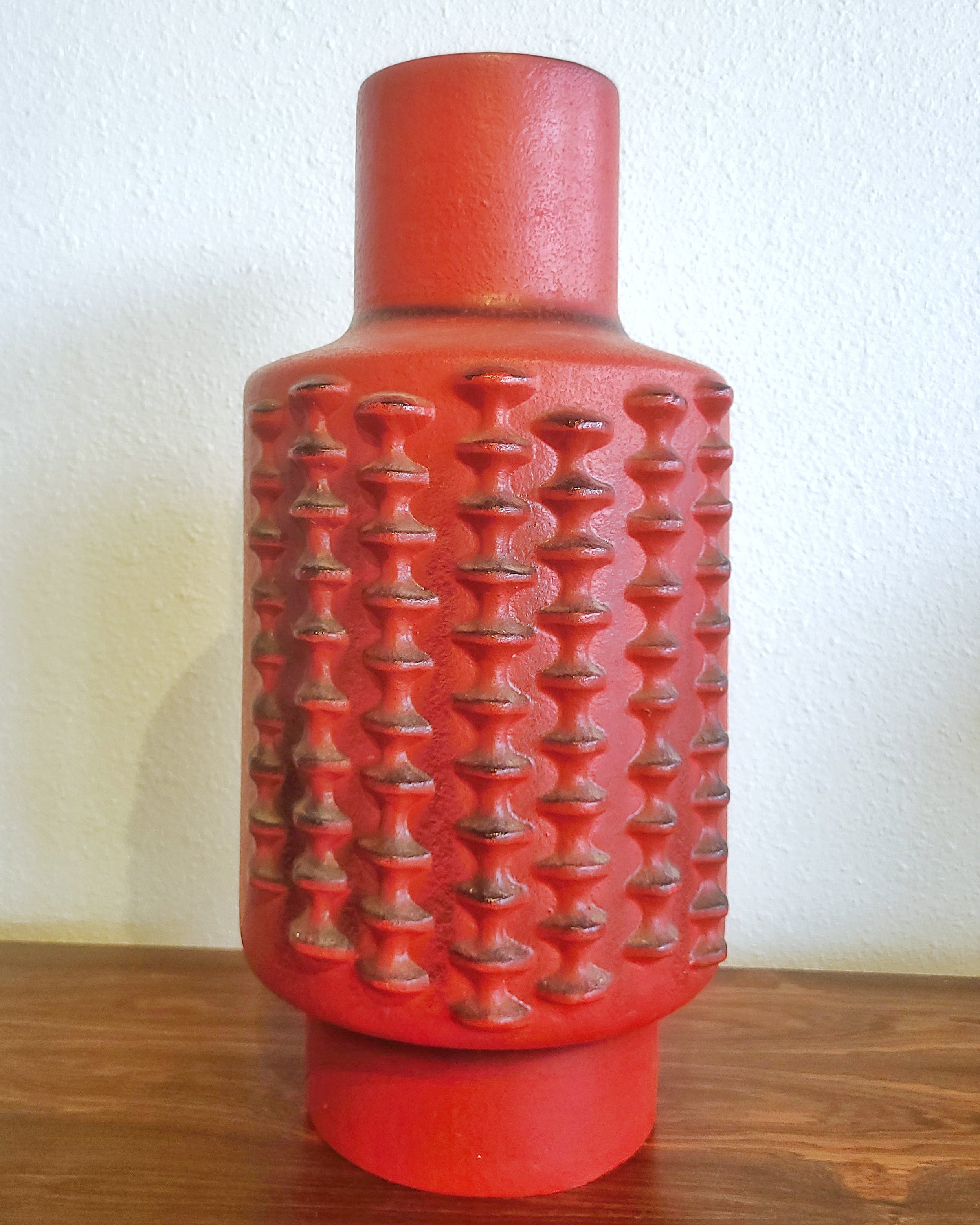 CARSTENS TÖNNIESHOF ‘LUXUS’ SERIES “BEEHIVE” FLOOR VASE Nr. 7646/50