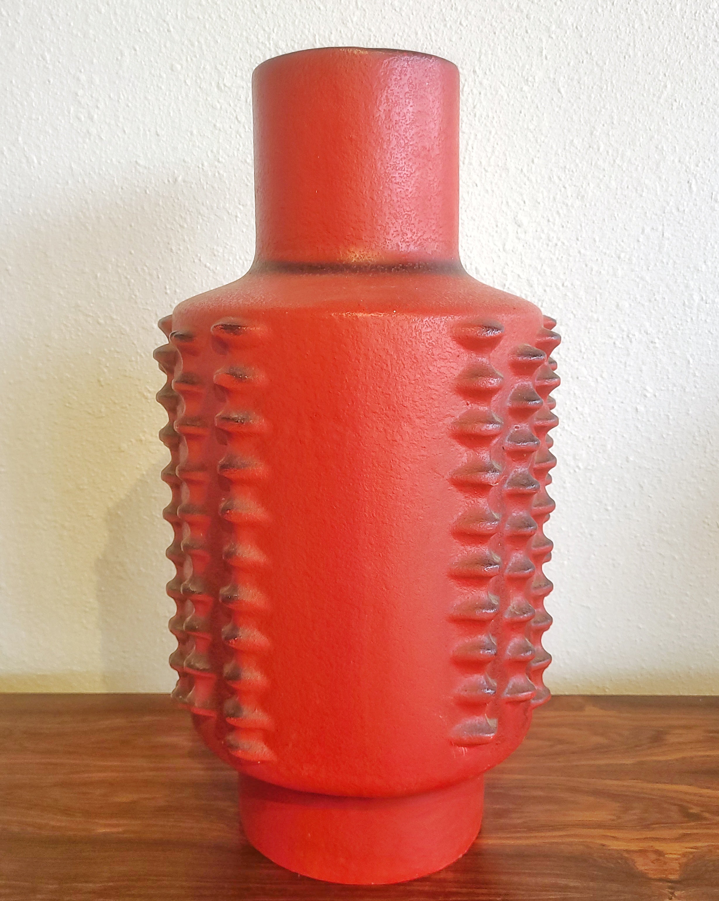 CARSTENS TÖNNIESHOF ‘LUXUS’ SERIES “BEEHIVE” FLOOR VASE Nr. 7646/50