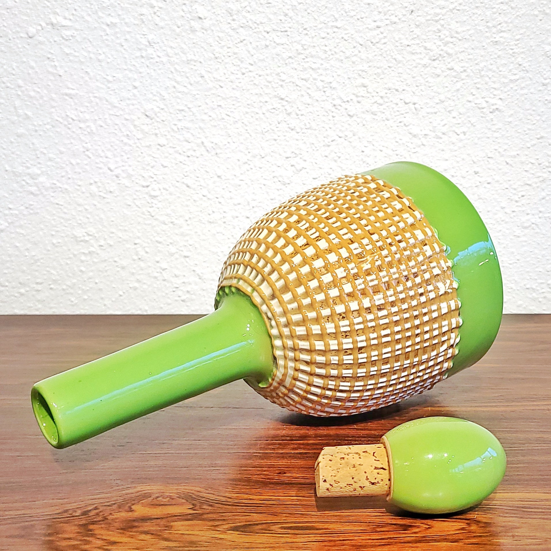 GREEN FRATELLI FANCIULLACCI DECANTER WITH STOPPER