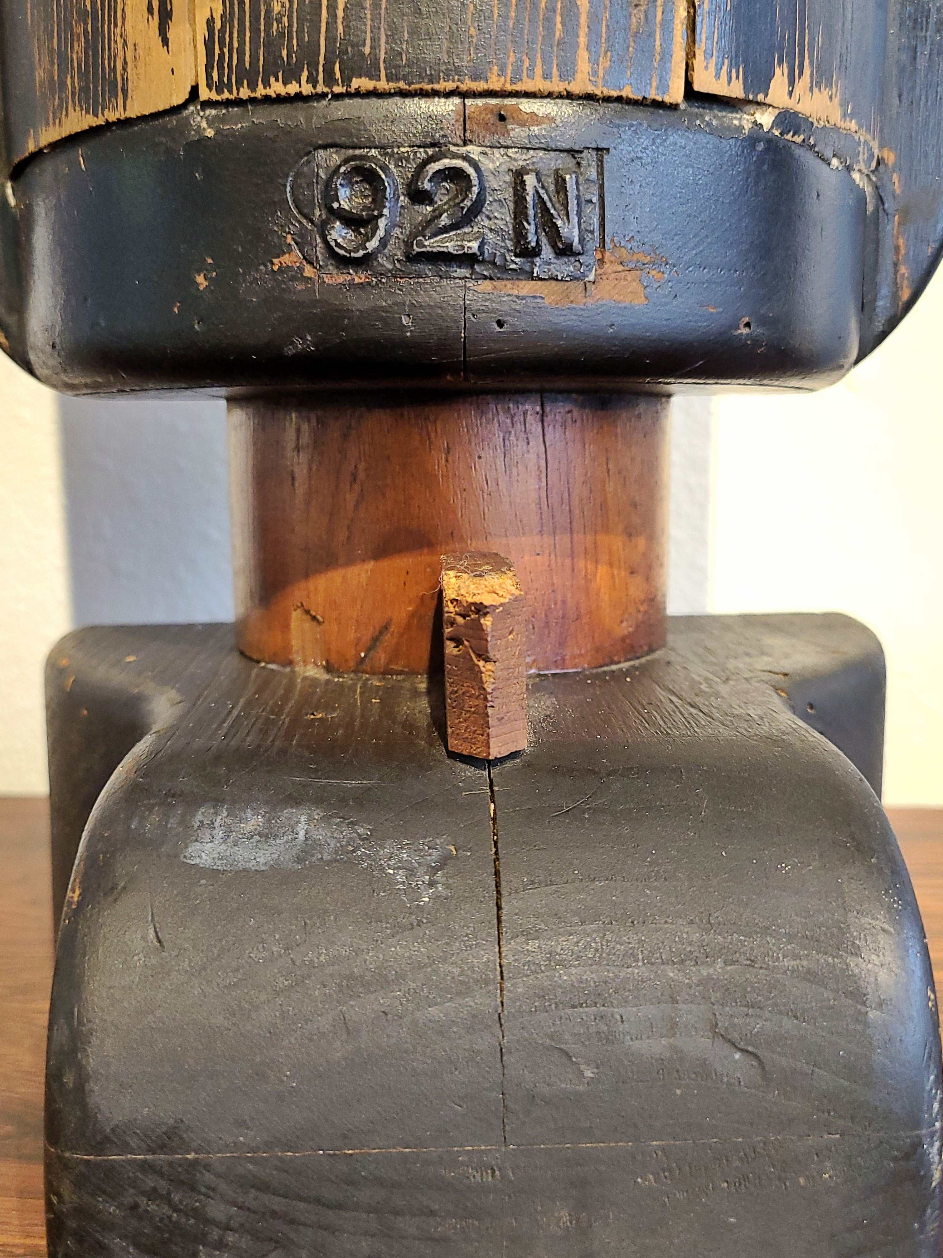 PAIR OF INDUSTRIAL FOUNDRY-MOLD TABLE LAMPS