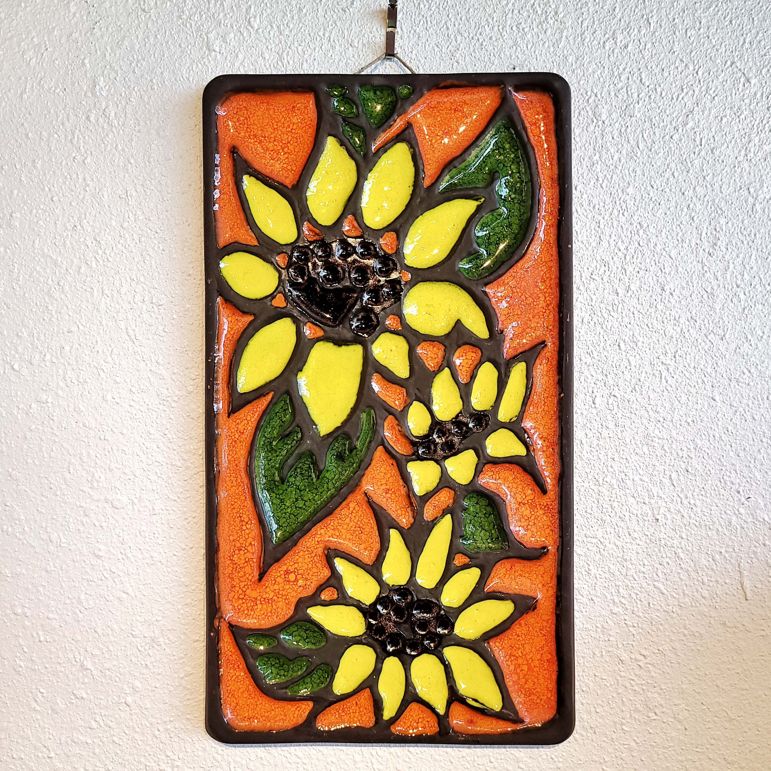 CARSTENS TÖNNIESHOF LUXUS SERIES “FLOWER POWER” WALL TILE