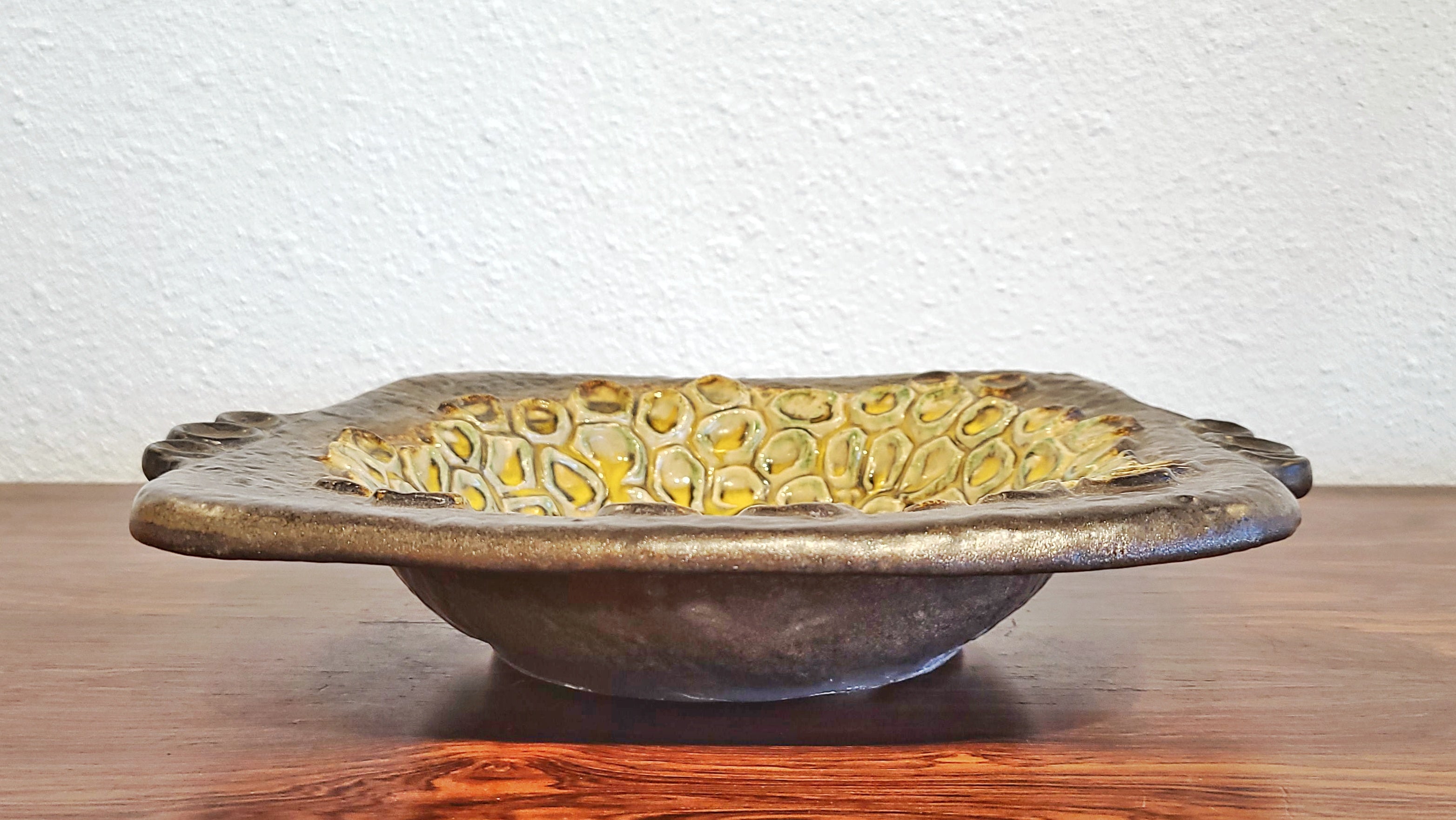 DÜMLER & BREIDEN ‘DOMINO’ CENTERPIECE BOWL 640/30