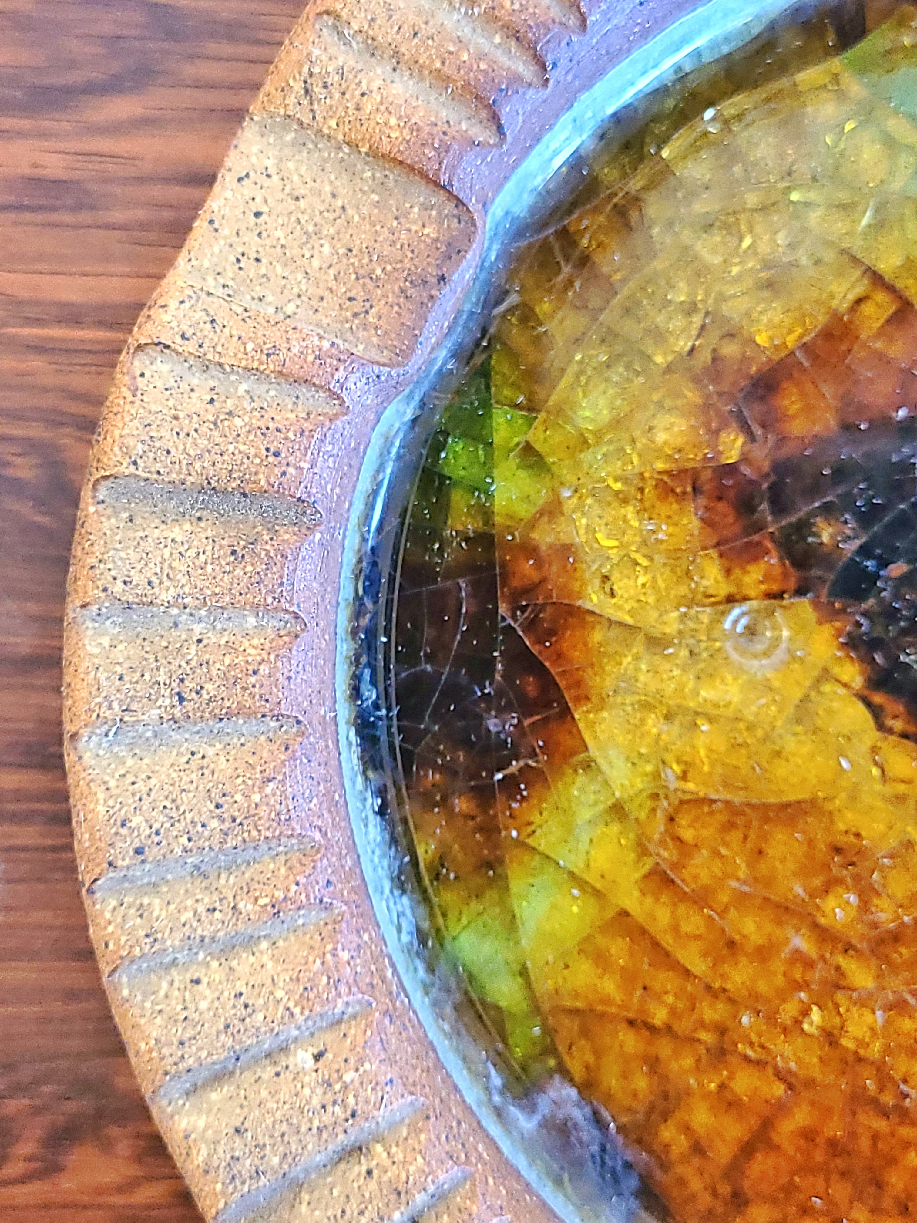 RICHARD PEELER STONEWARE ASHTRAY/BOWL WITH FUSED CRACKED GLASS