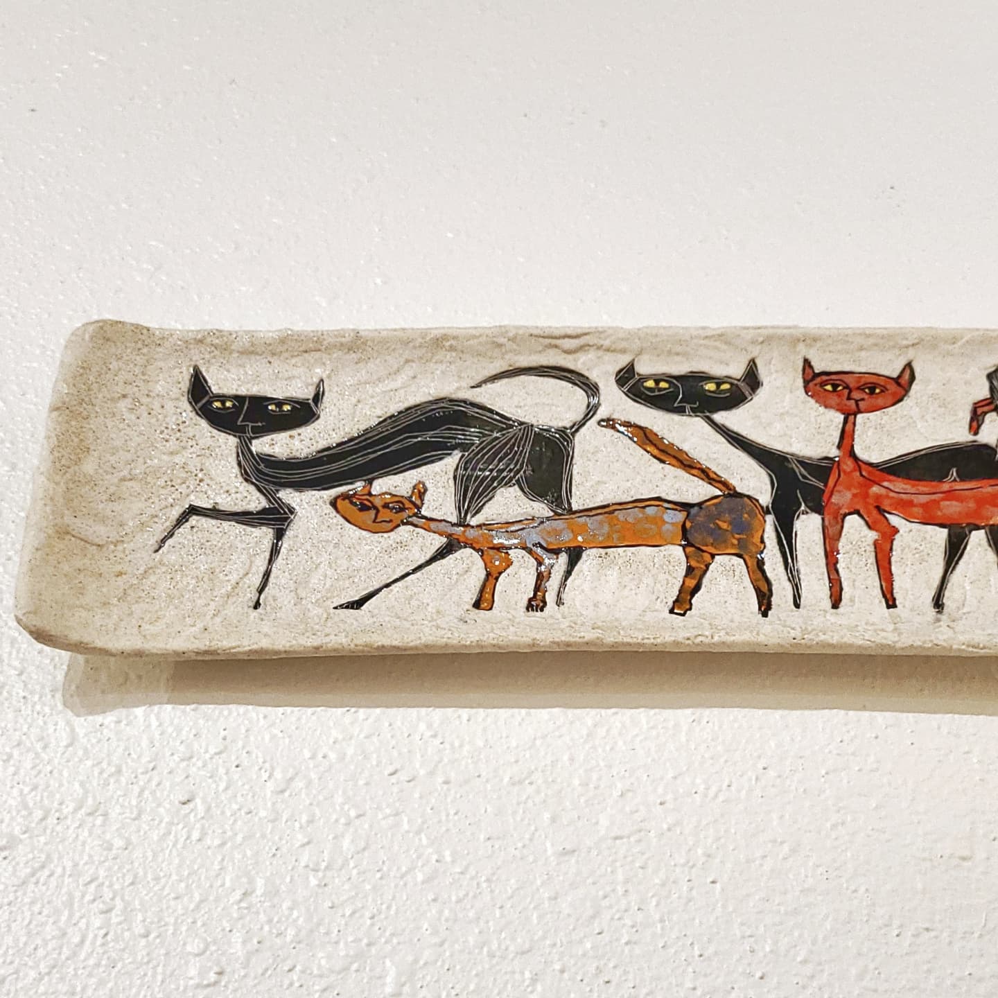 'ALLEY CATS' WALL PLATE BY LA CERAMICA DI MEGLIO (ITALY)