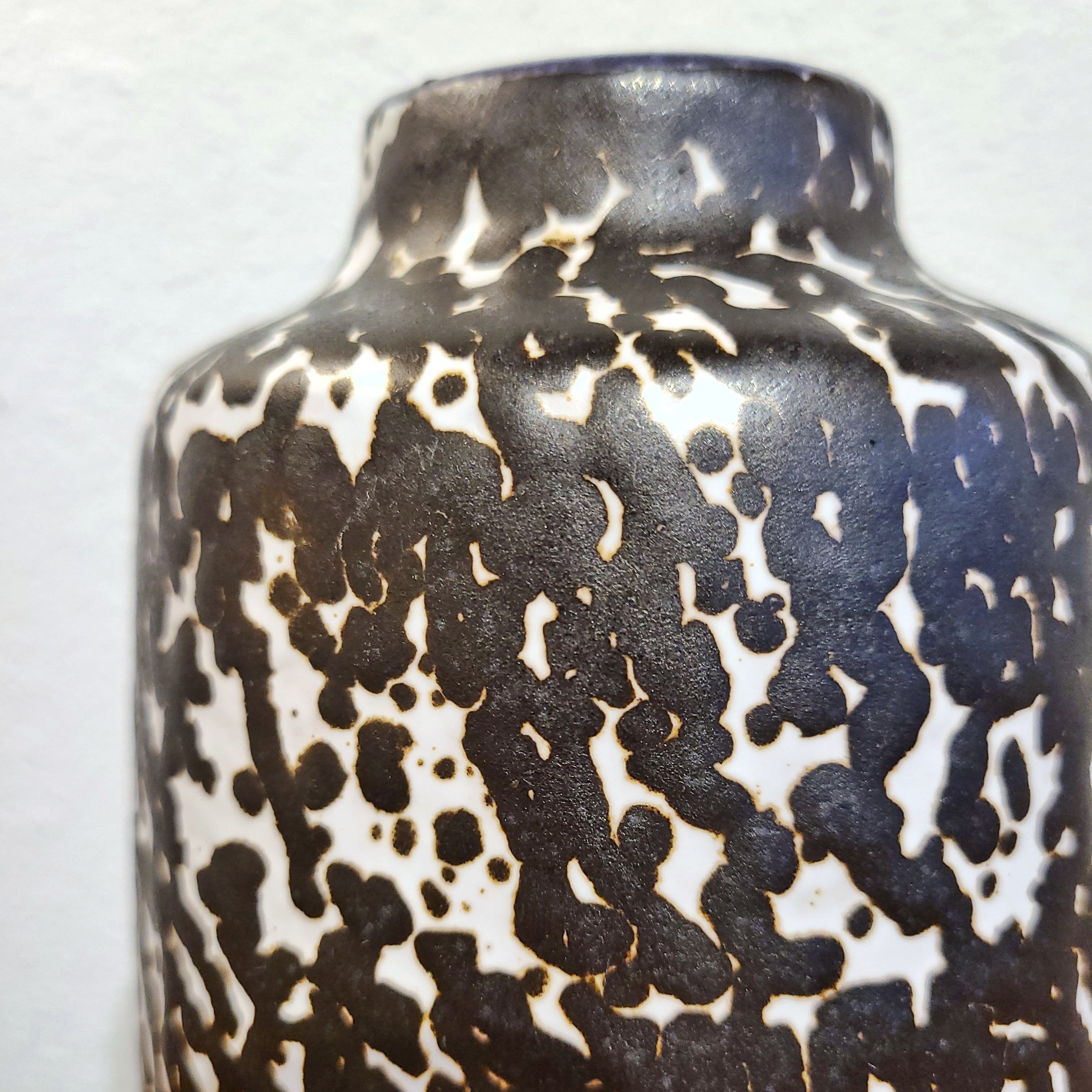 VEB HALDENSLEBEN SPECKLED VASE Nr. 3045 A (GDR)