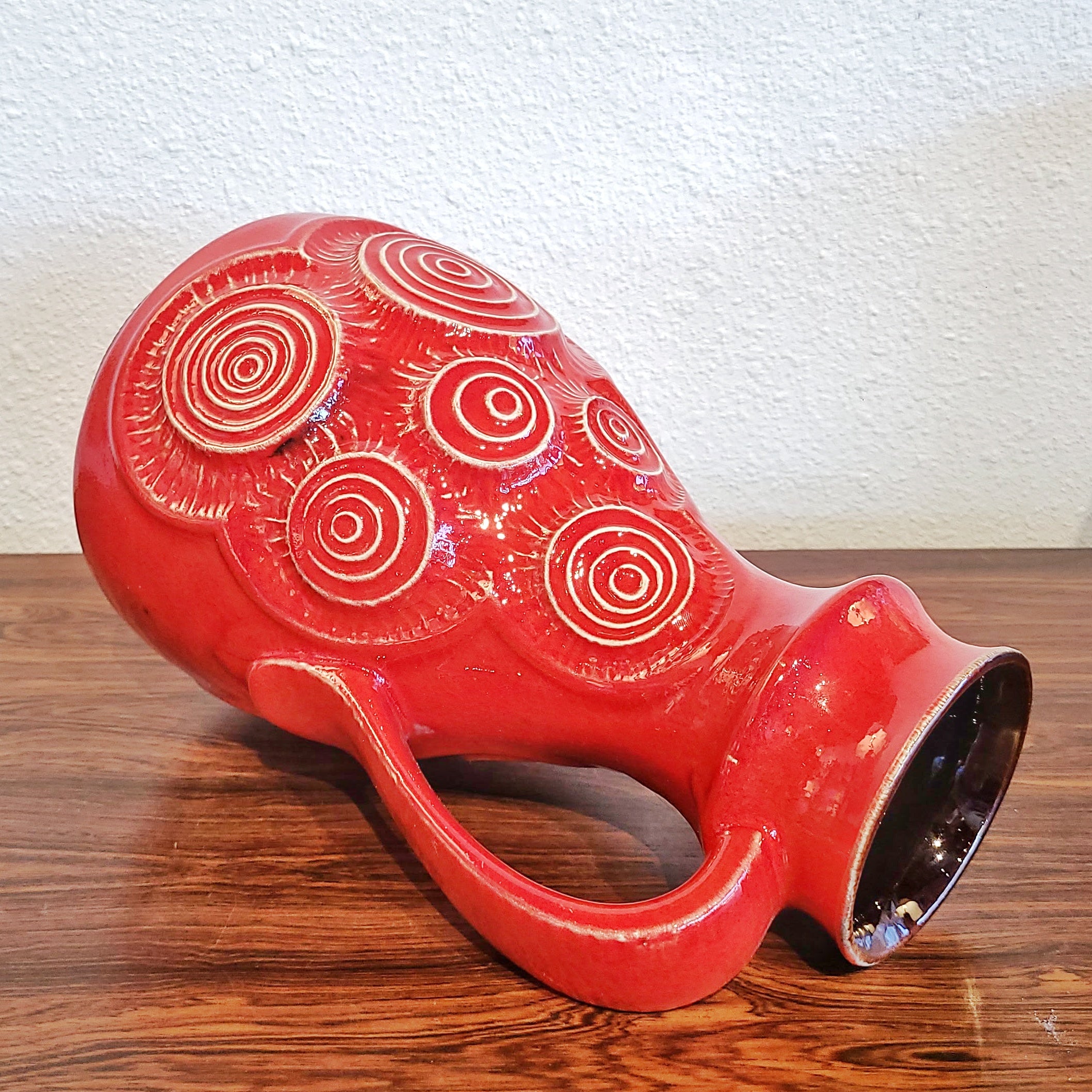 BAY KERAMIK RELIEF DÉCOR ‘TÖPFERMEISTER’ SERIES VASE Nr. 85/30