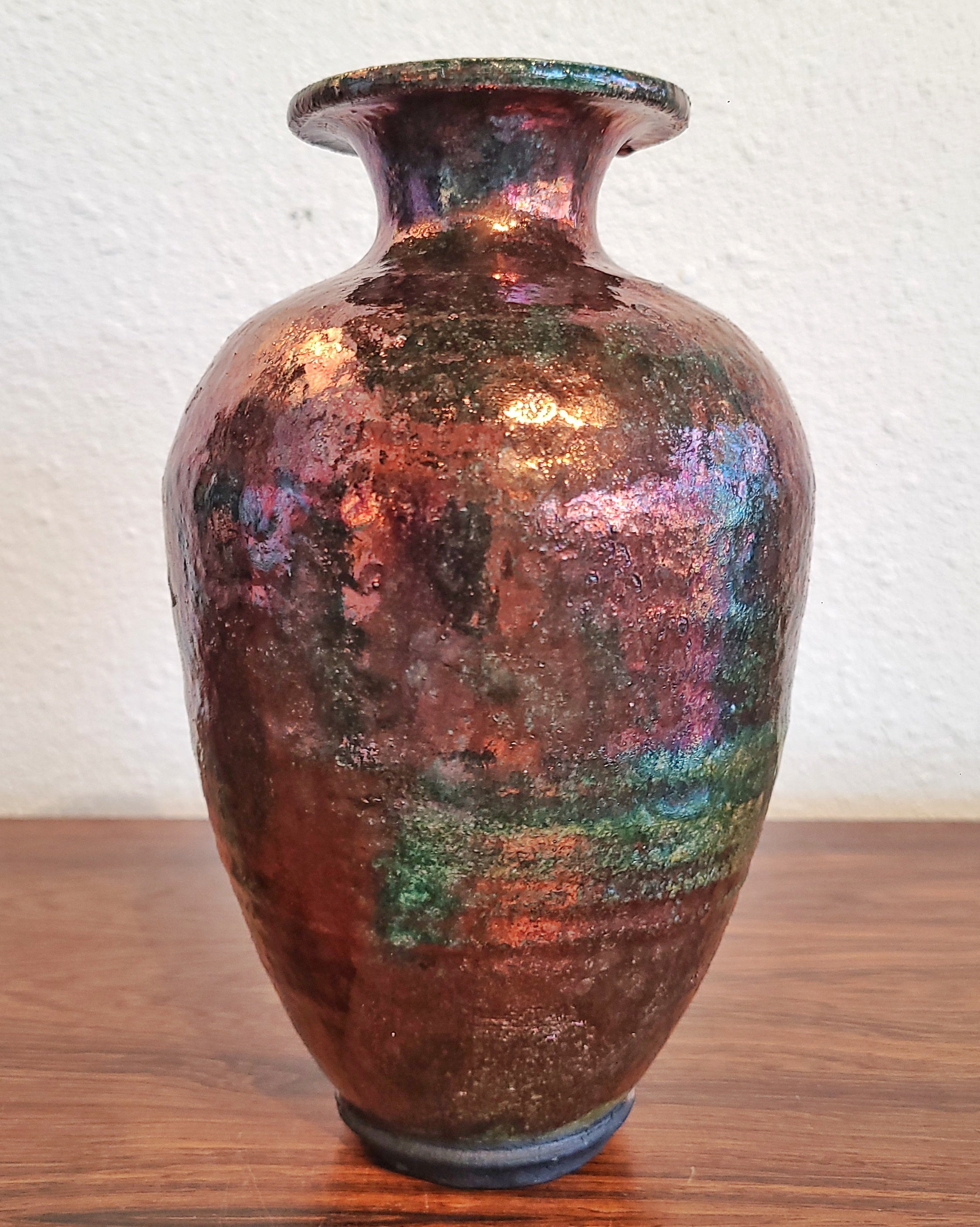 SIGNED IRIDESCENT RAKU-FIRED VASE (NOT WATERTIGHT)