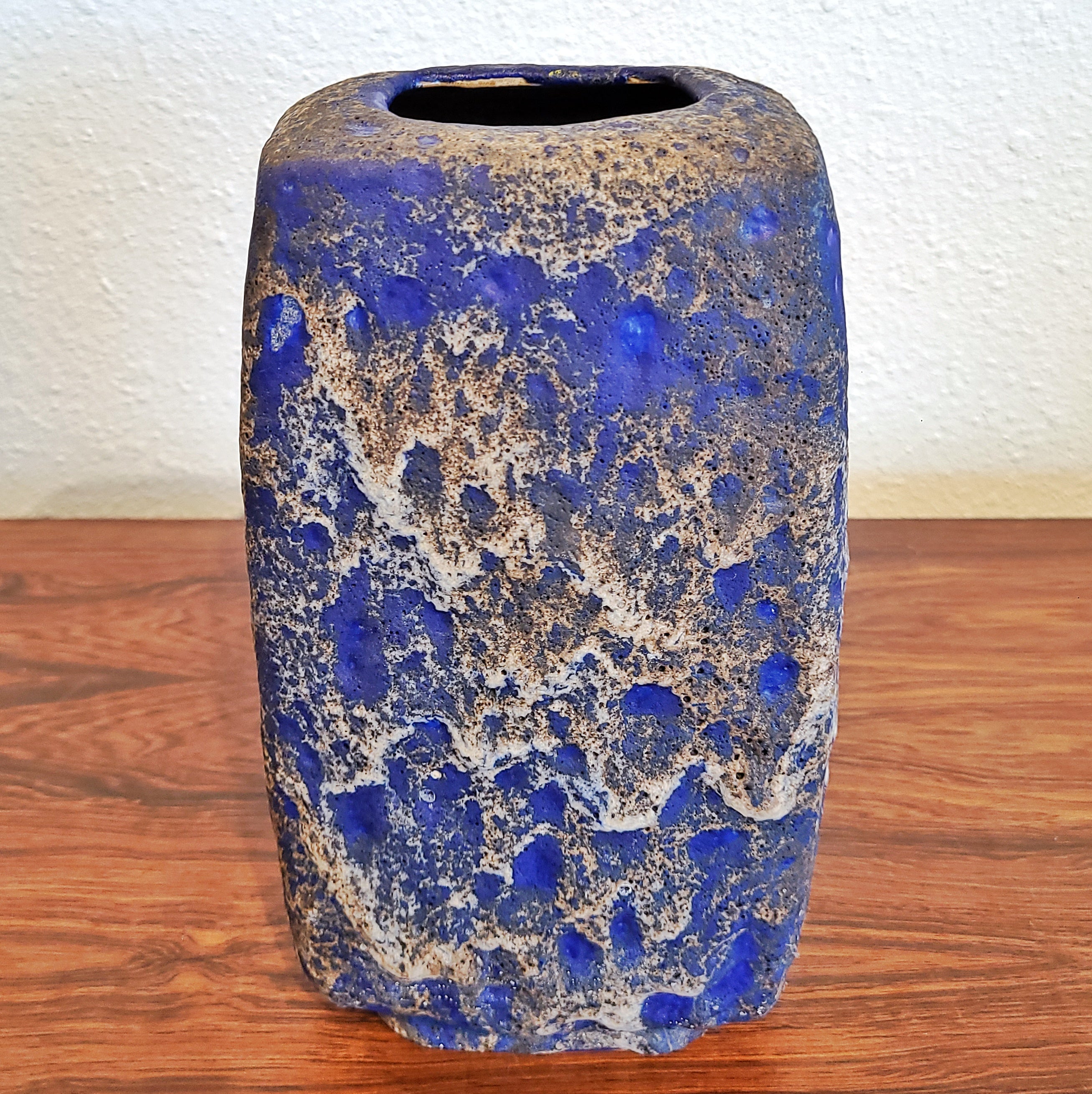 RUSCHA KERAMIK ‘CORTINA’ BOX VASE Nr. 873/25