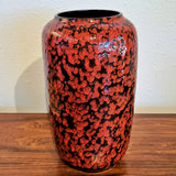 SCHEURICH RED AND BLACK ‘KASKADE’ FAT-LAVA FLOOR VASE Nr. 546/40