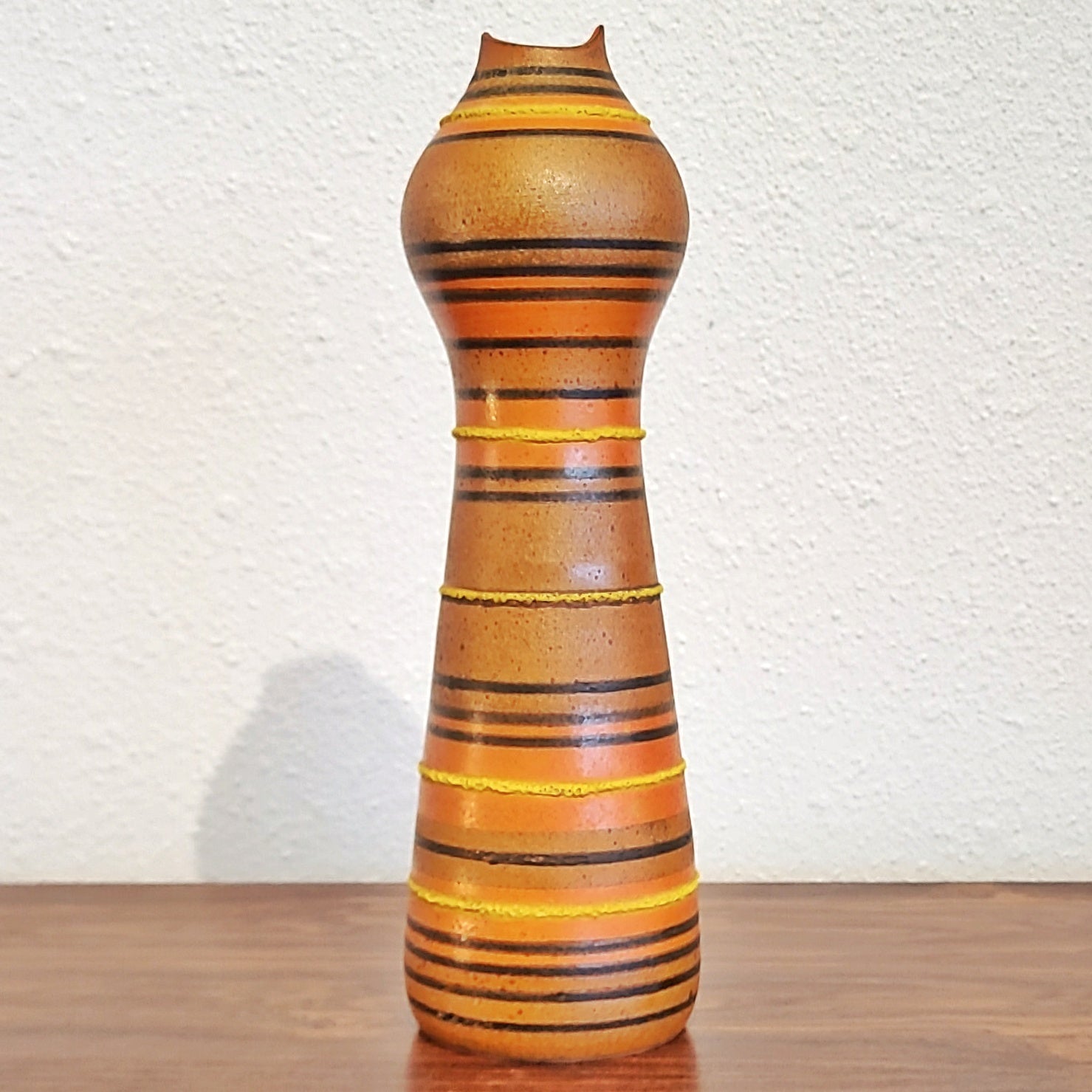 TALL ALVINO BAGNI FISH-MOUTH VASE FOR RAYMOR