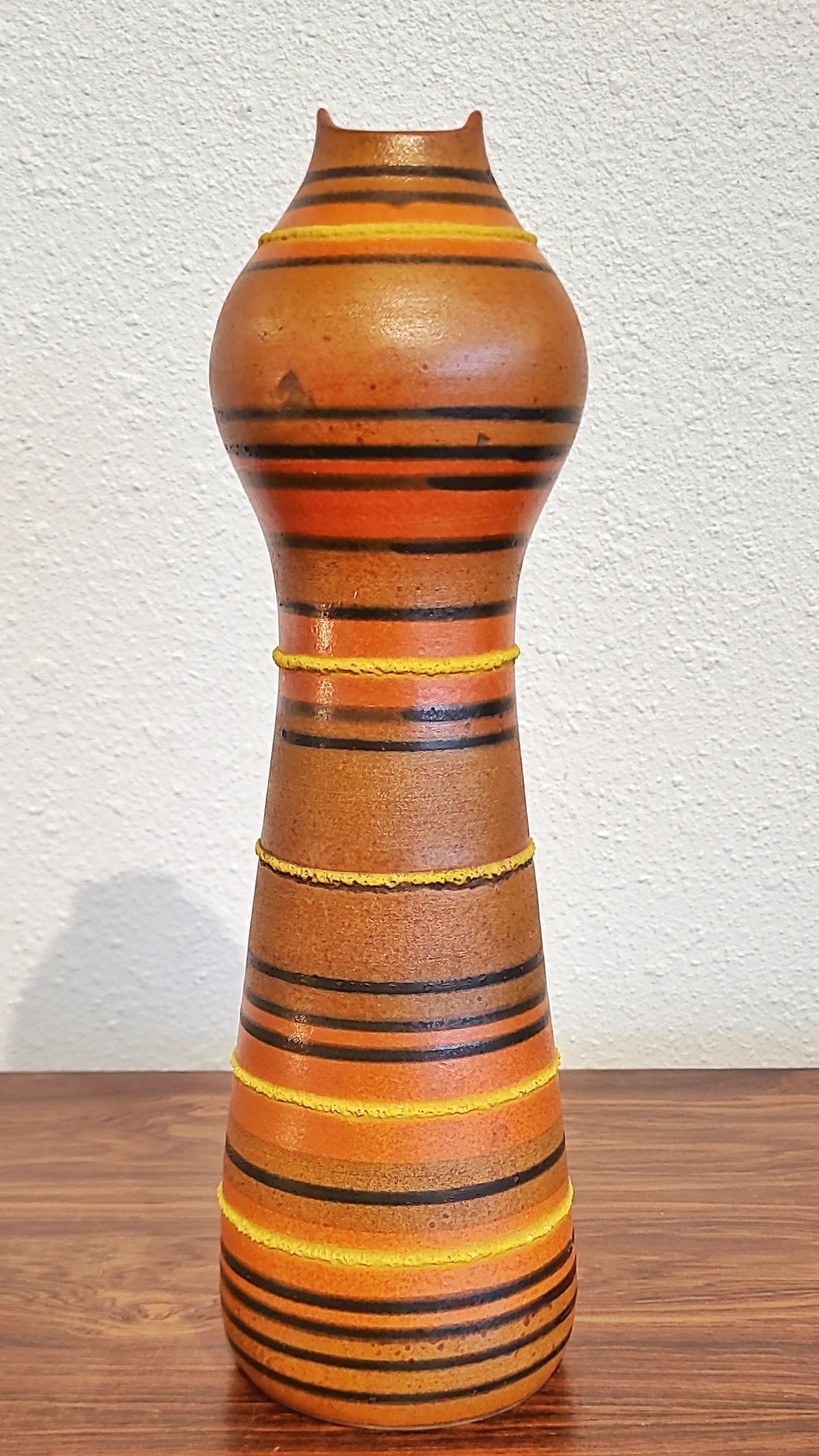 TALL ALVINO BAGNI FISH-MOUTH VASE FOR RAYMOR
