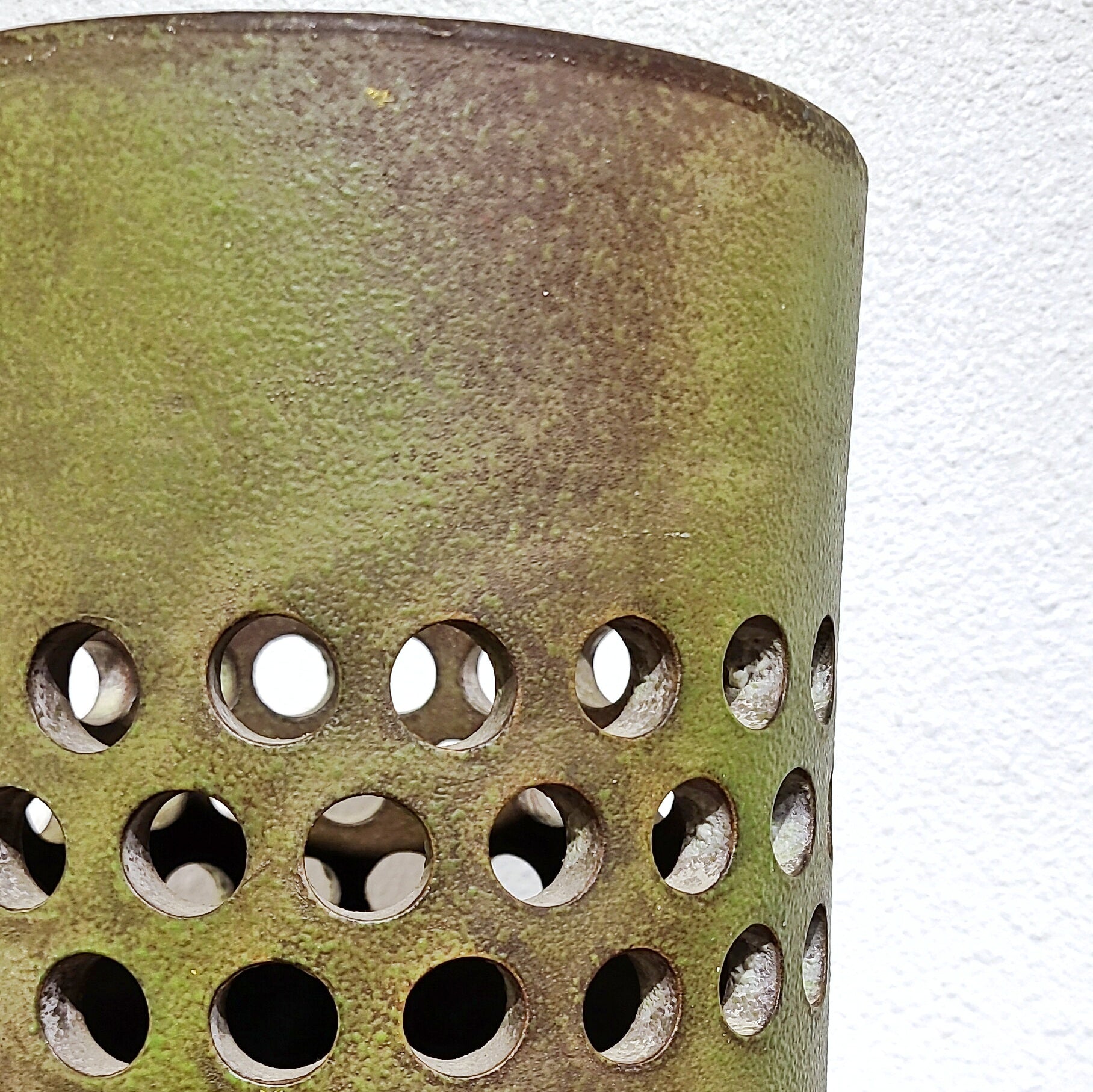 LARGE BITOSSI ‘ETRUSCAN’ DÉCOR CYLINDER FLOOR VASE/UMBRELLA STAND