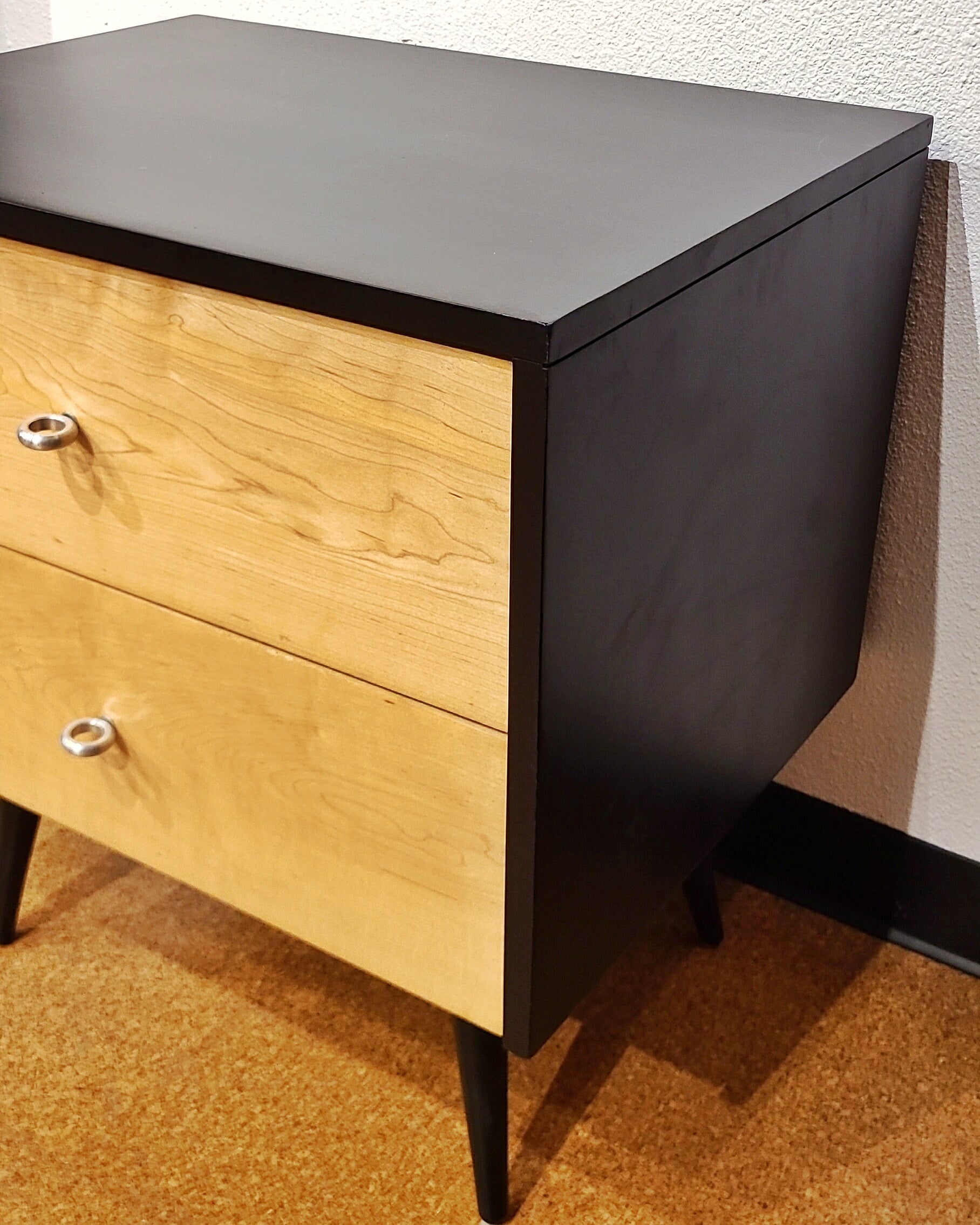 MAPLE ‘PLANNER GROUP’ NIGHTSTAND BY PAUL McCOBB FOR WINCHENDON