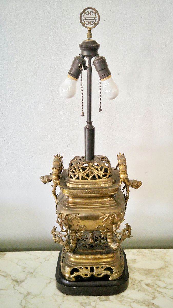 1920s ART DECO CHINOISERIE TABLE LAMP