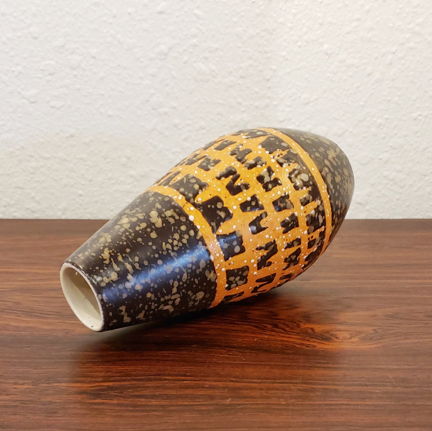 1970s VEB HALDENSLEBEN VASE 3102C Nr. (18 cm)